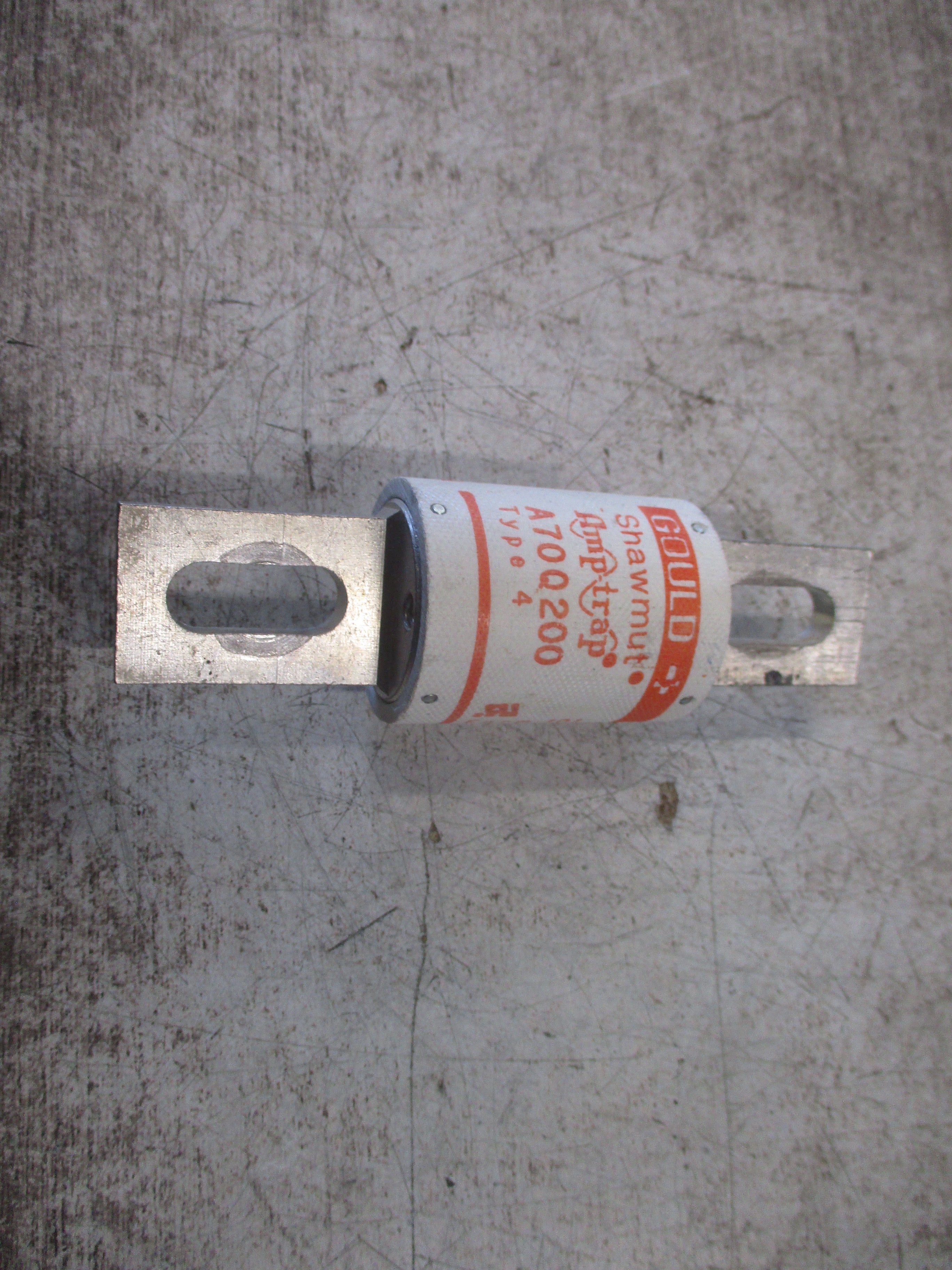 Gould Shawmut Amp-Trap Fuse A70Q200 200A 700V Used