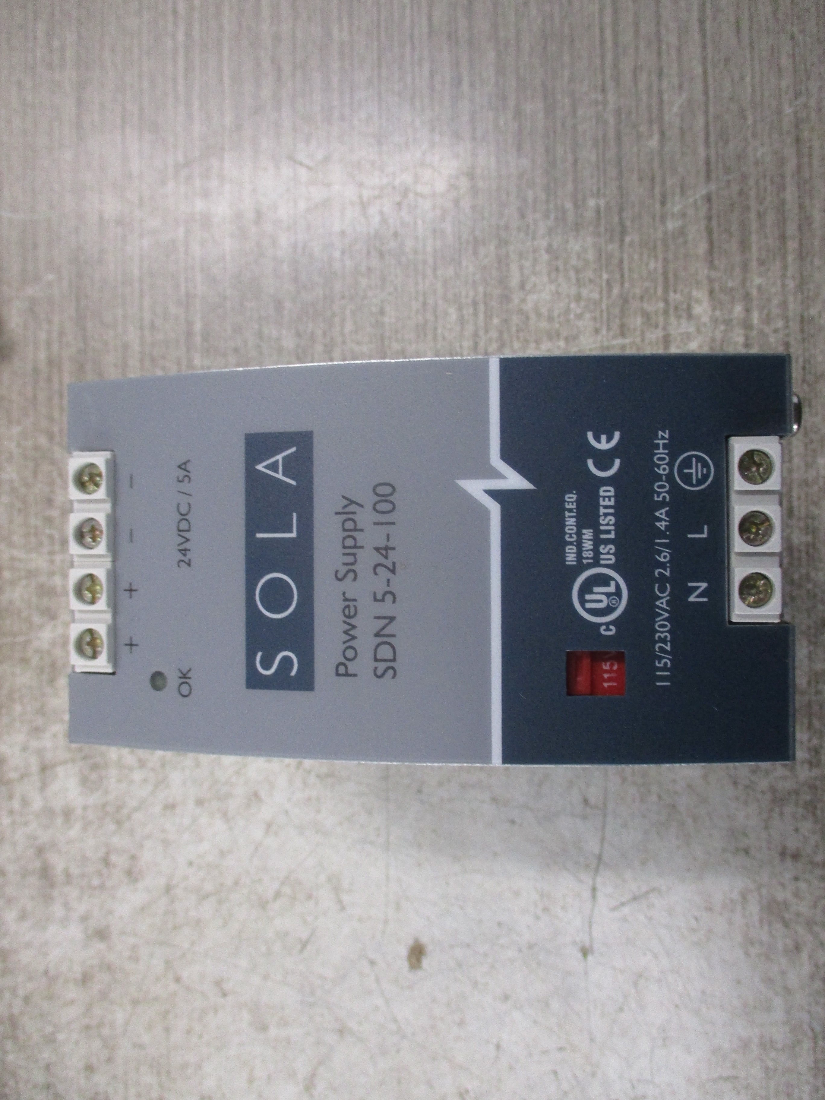 Sola / Hevi-Duty Power Supply SDN 5-24-100 Input: 115/230VAC 2.2/1.0A 50/60Hz