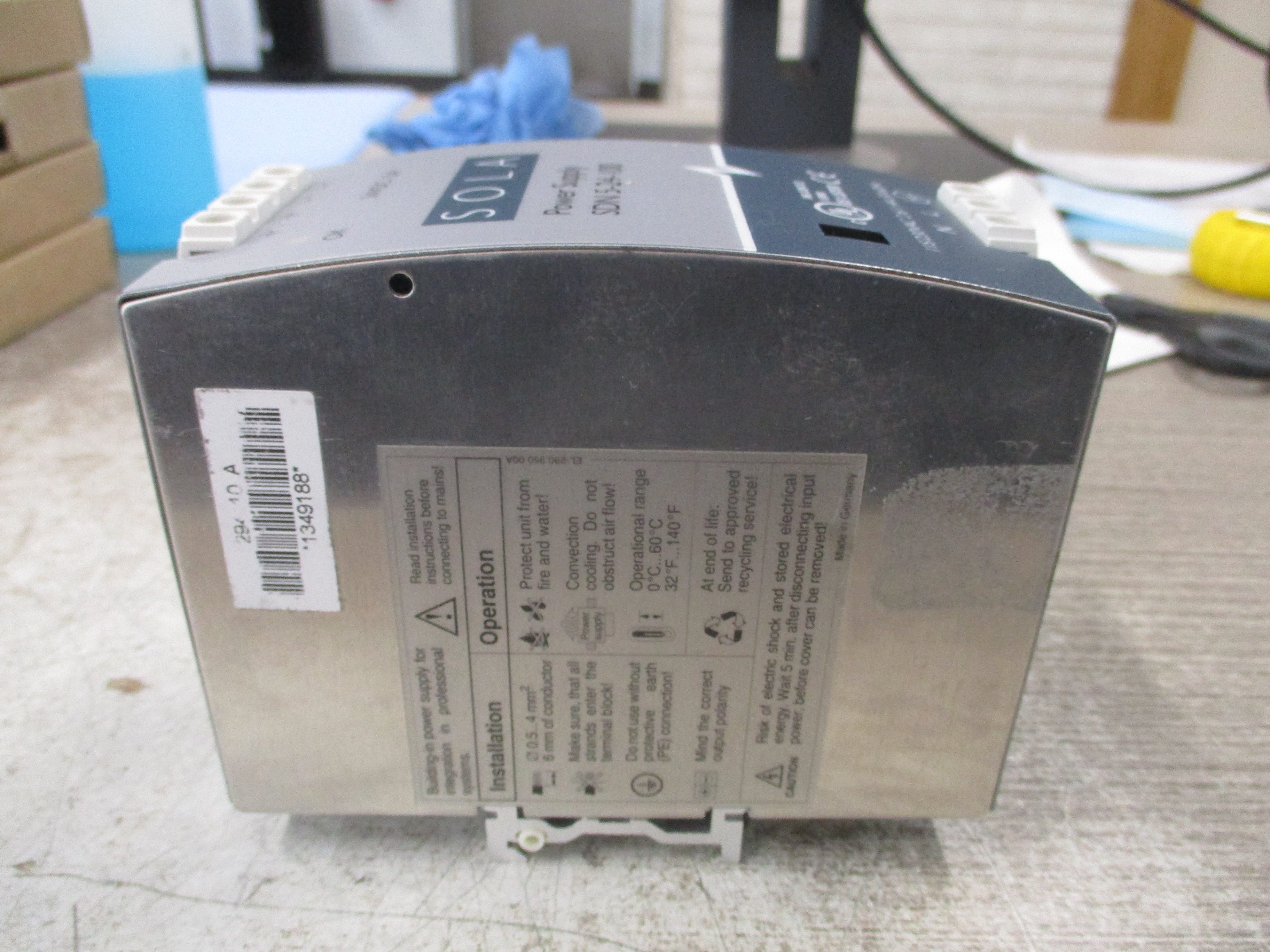 Sola / Hevi-Duty Power Supply SDN 5-24-100 Input: 115/230VAC 2.2/1.0A 50/60Hz