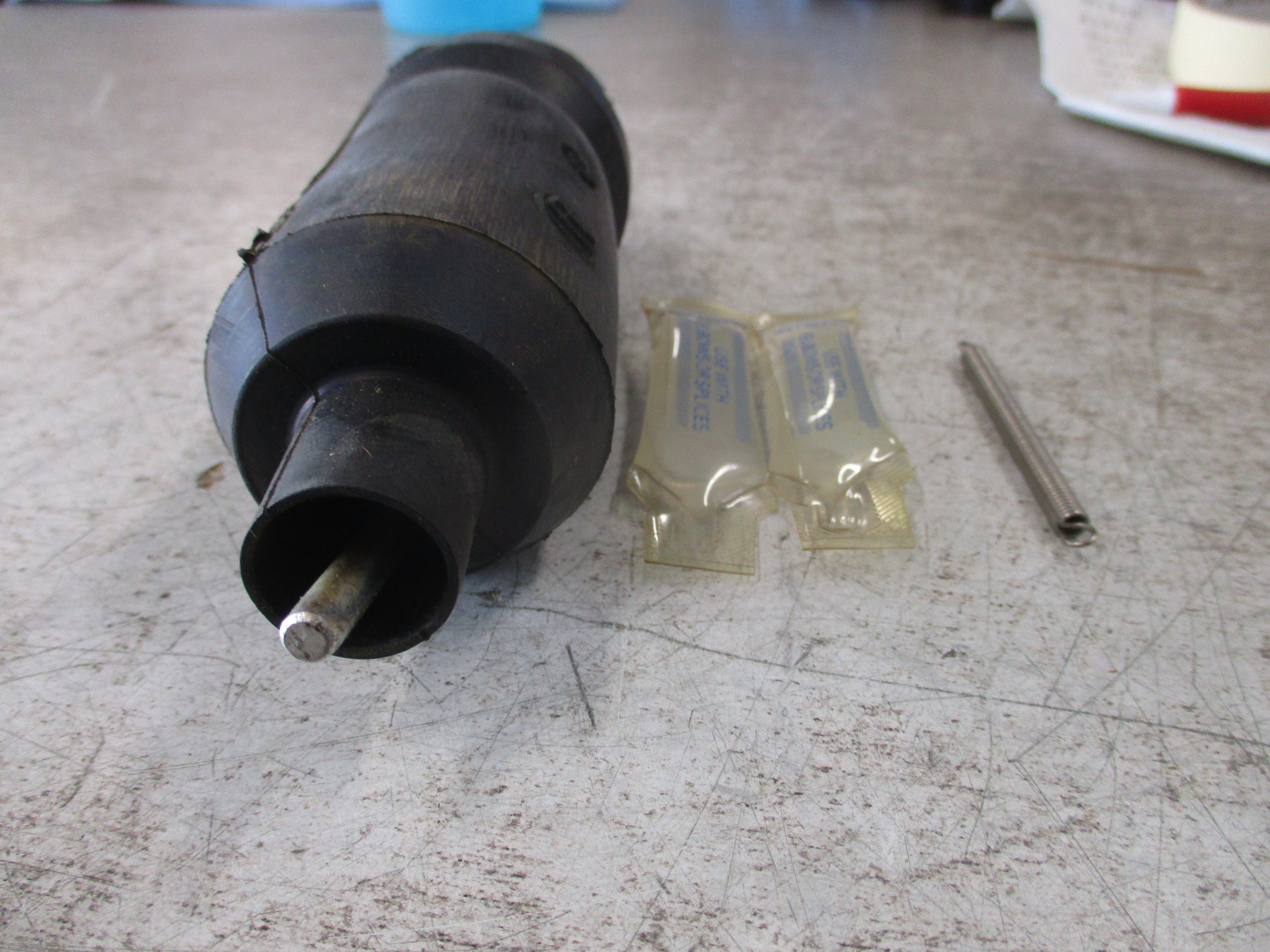 Cooper Tape Shield Adapter 2625133B07M New Surplus