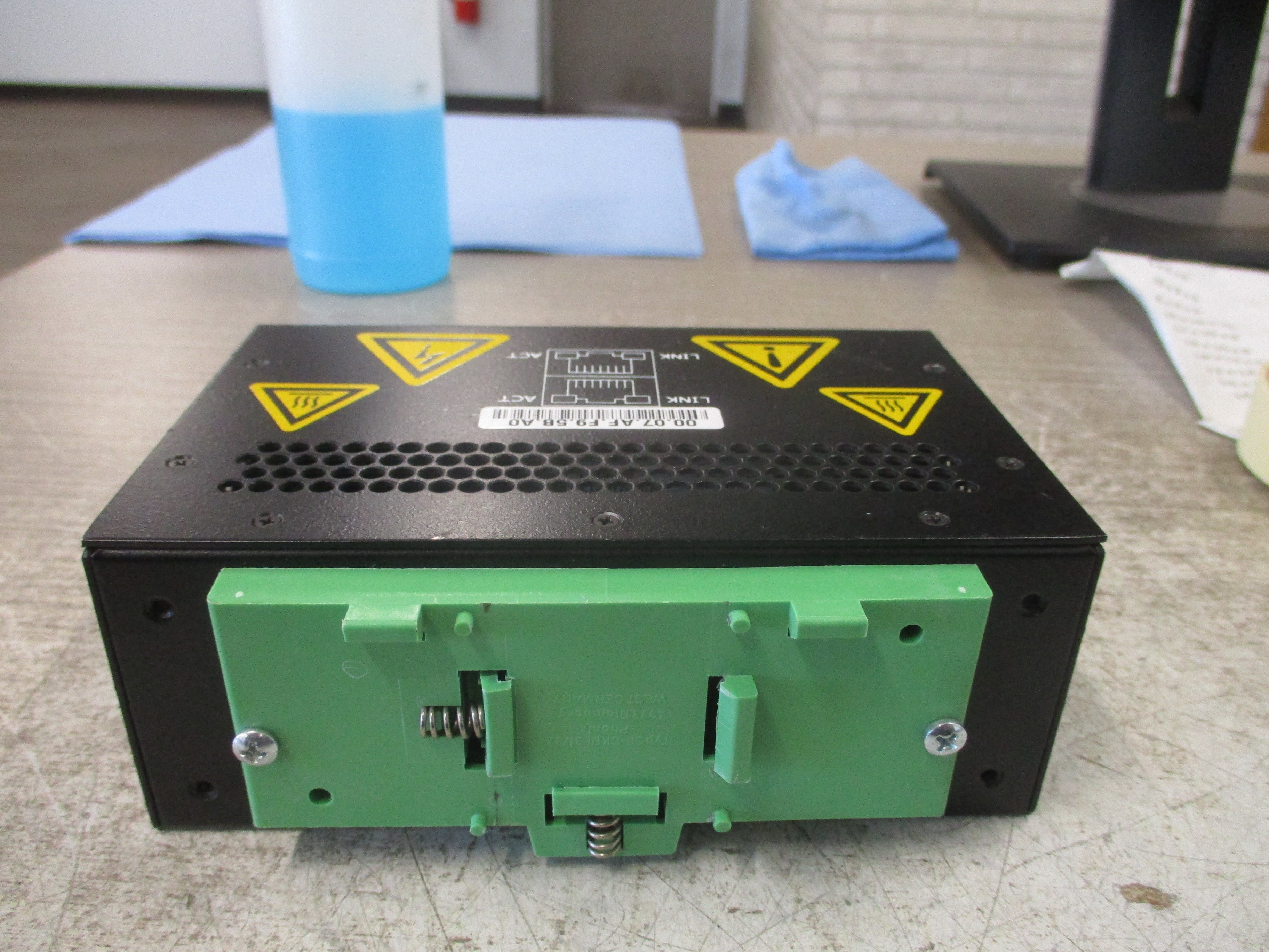 N-Tron Industrial Ethernet Switch 708TX 8-Port 10-30V 0.25A Used