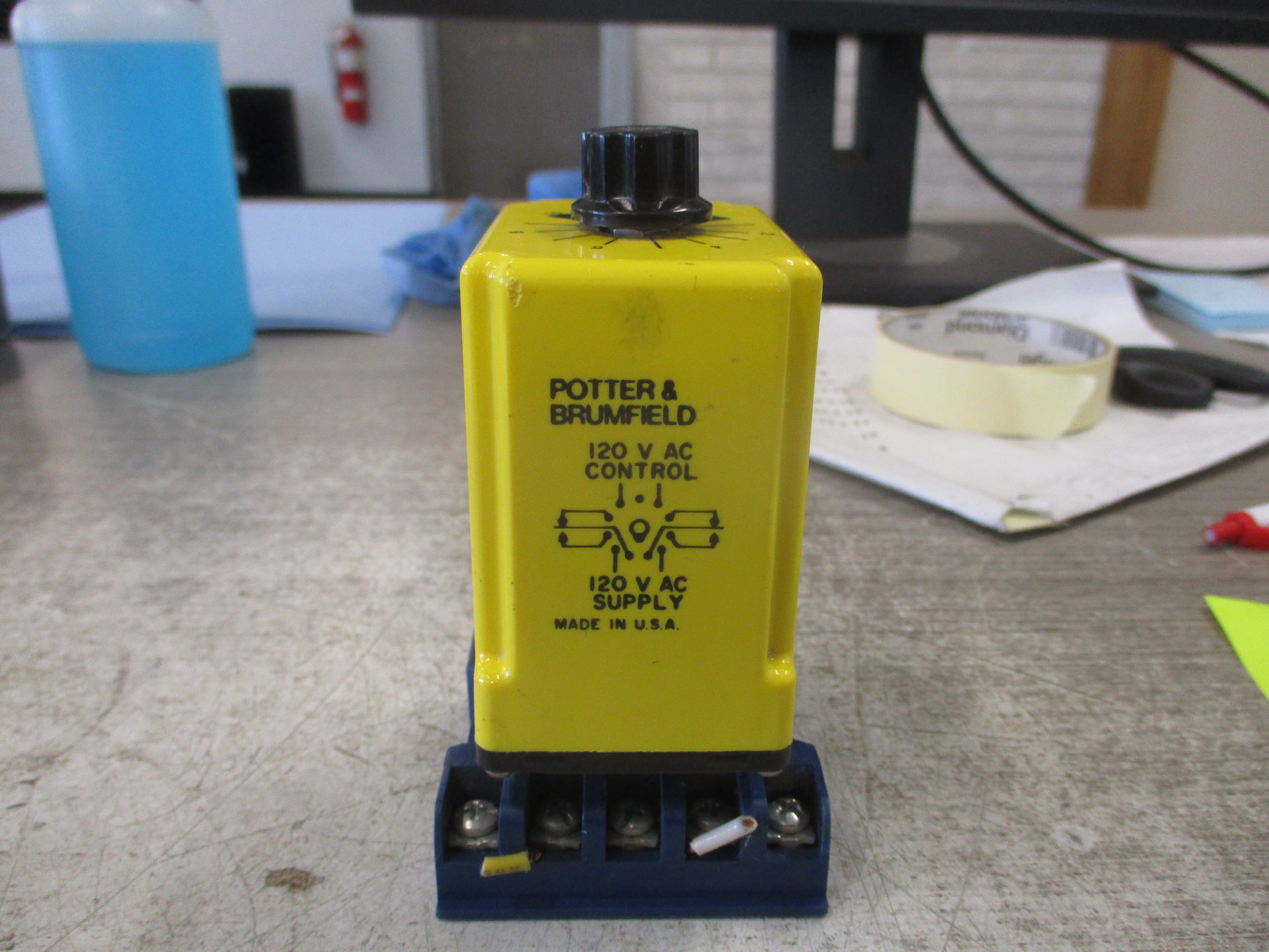 Potter & Brumfield Time Delay Relay CDB-38-70014 Range .1-10sec W/Base Used