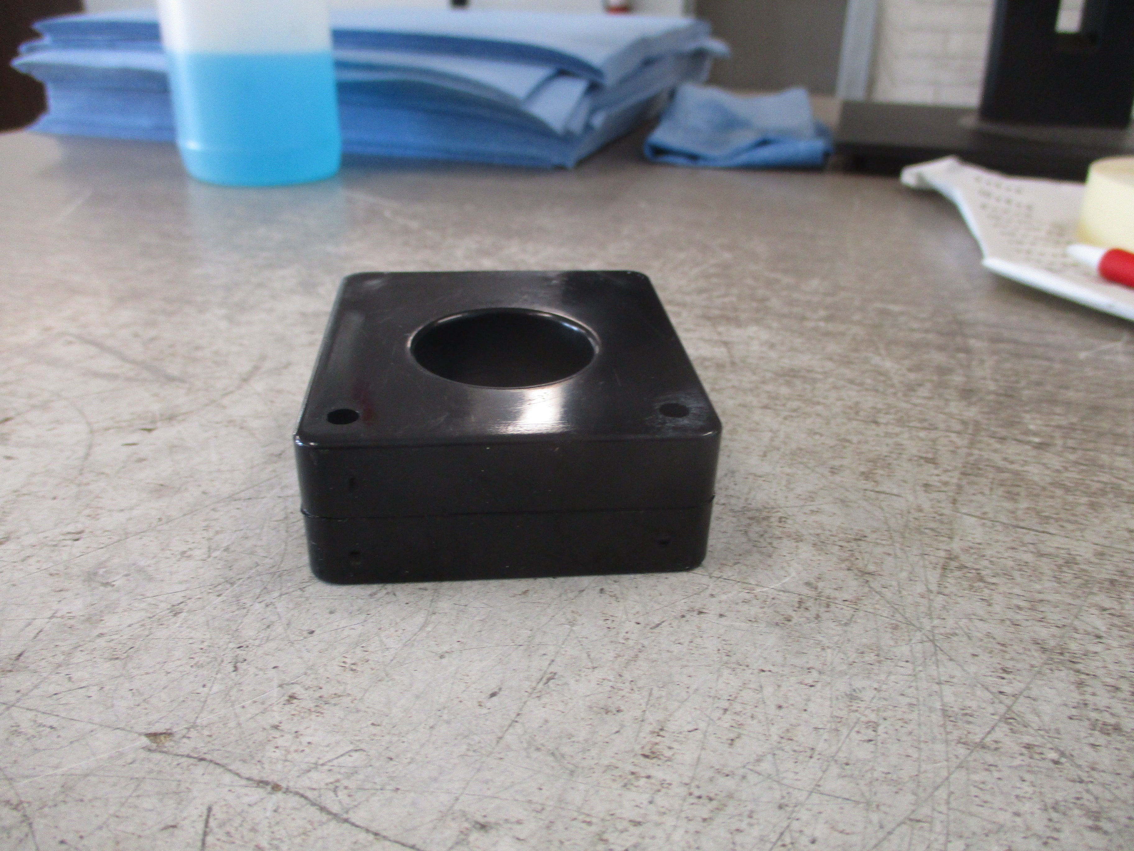 Instrument Transformers Current Transformer 2SHT-201 Ratio 200:5A 600V 50-400Hz 10KV BIL Used