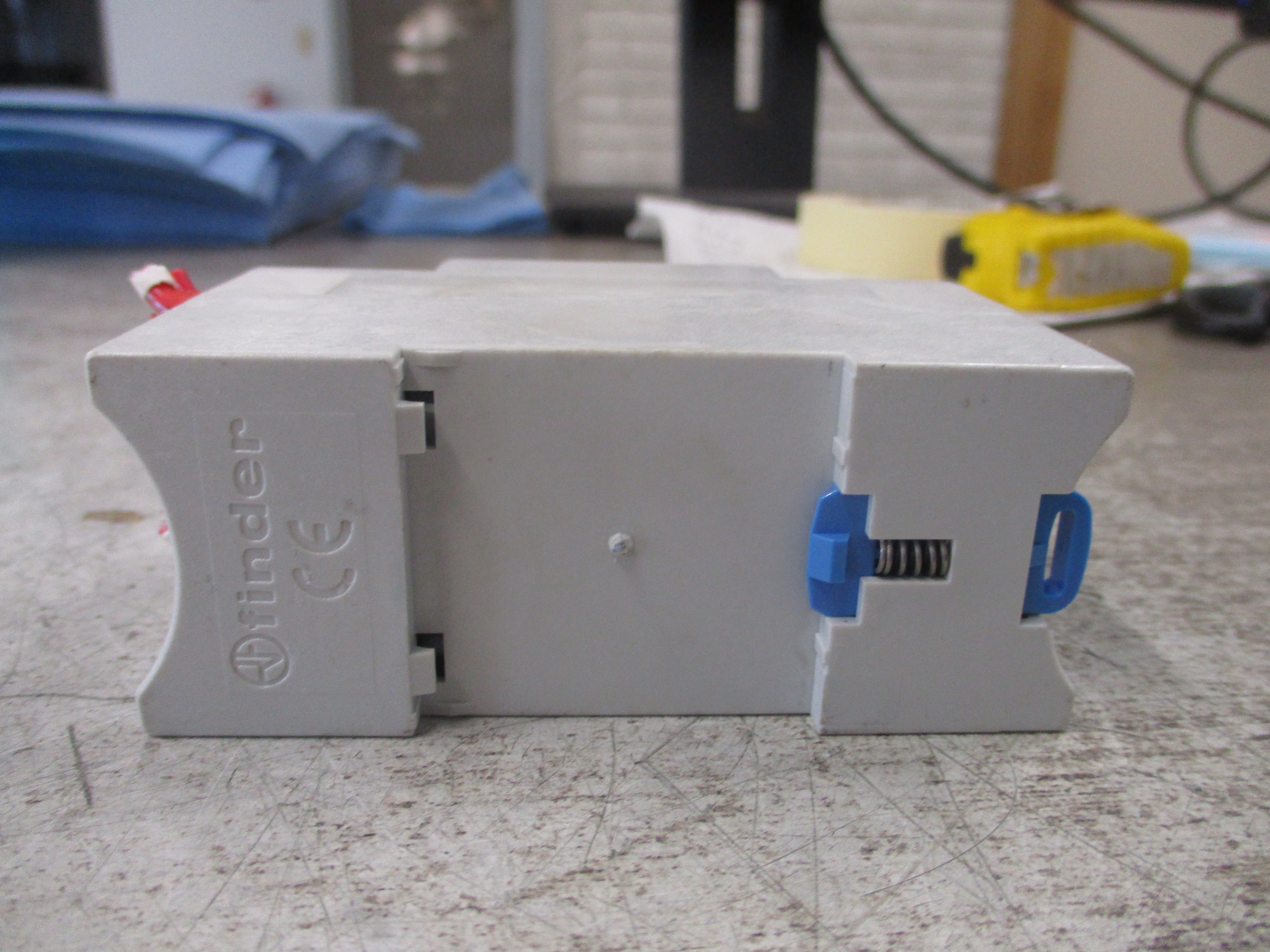 Finder Level Relay 72.01.8.024.0002 5-450 K-Ohms Used