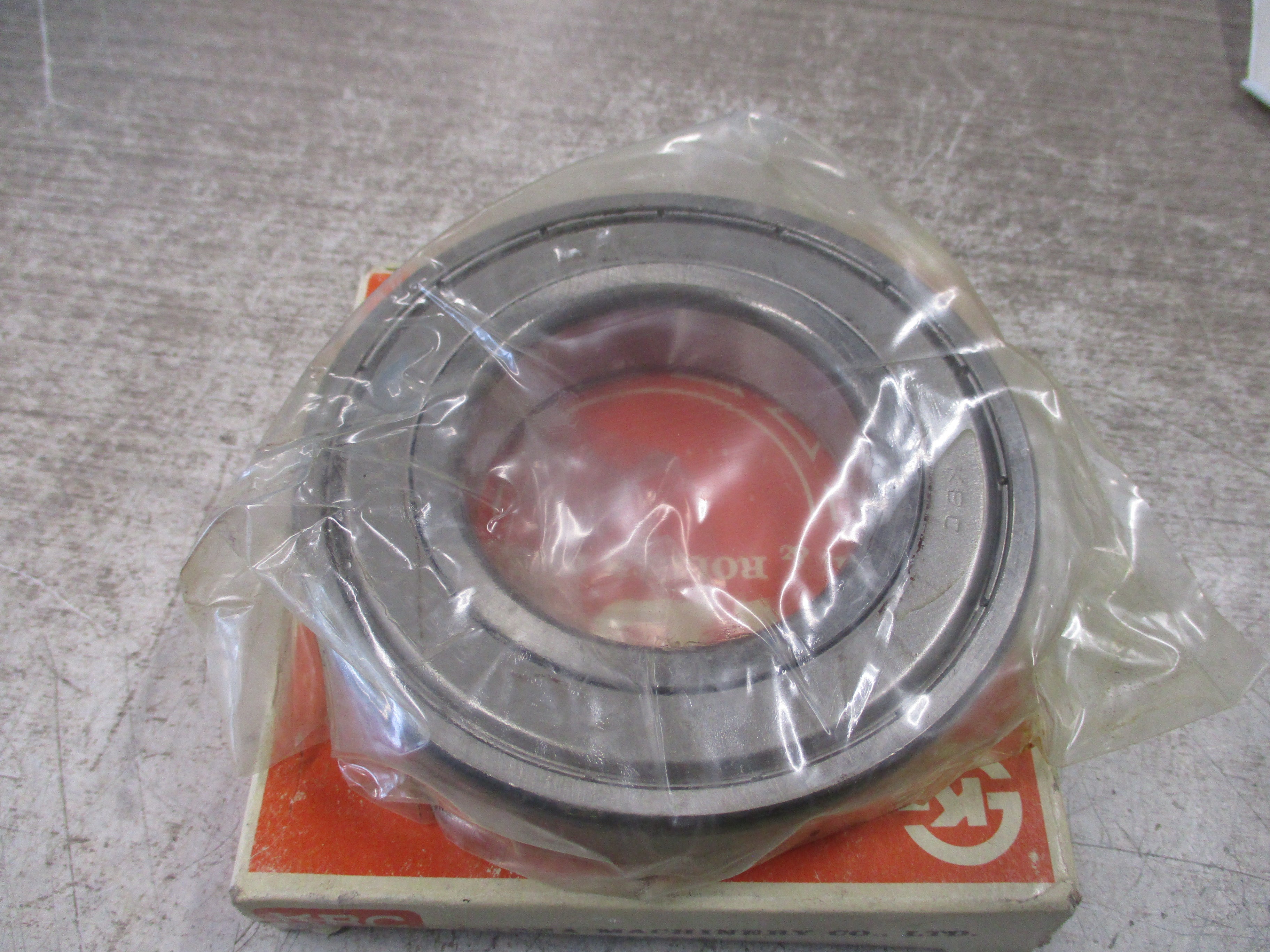 KBC Ball Bearing 6212ZZC3SRI-2 PJ14 New Surplus