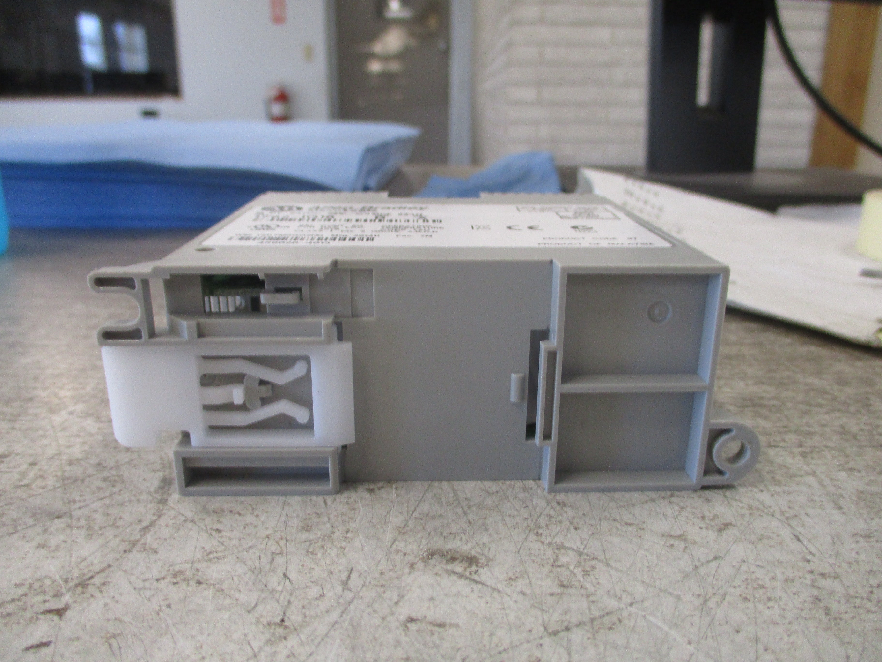 Allen-Bradley MicroLogix Sink/Source Input Module 1762-IQ16 Ser. B Rev. A 24VDC
