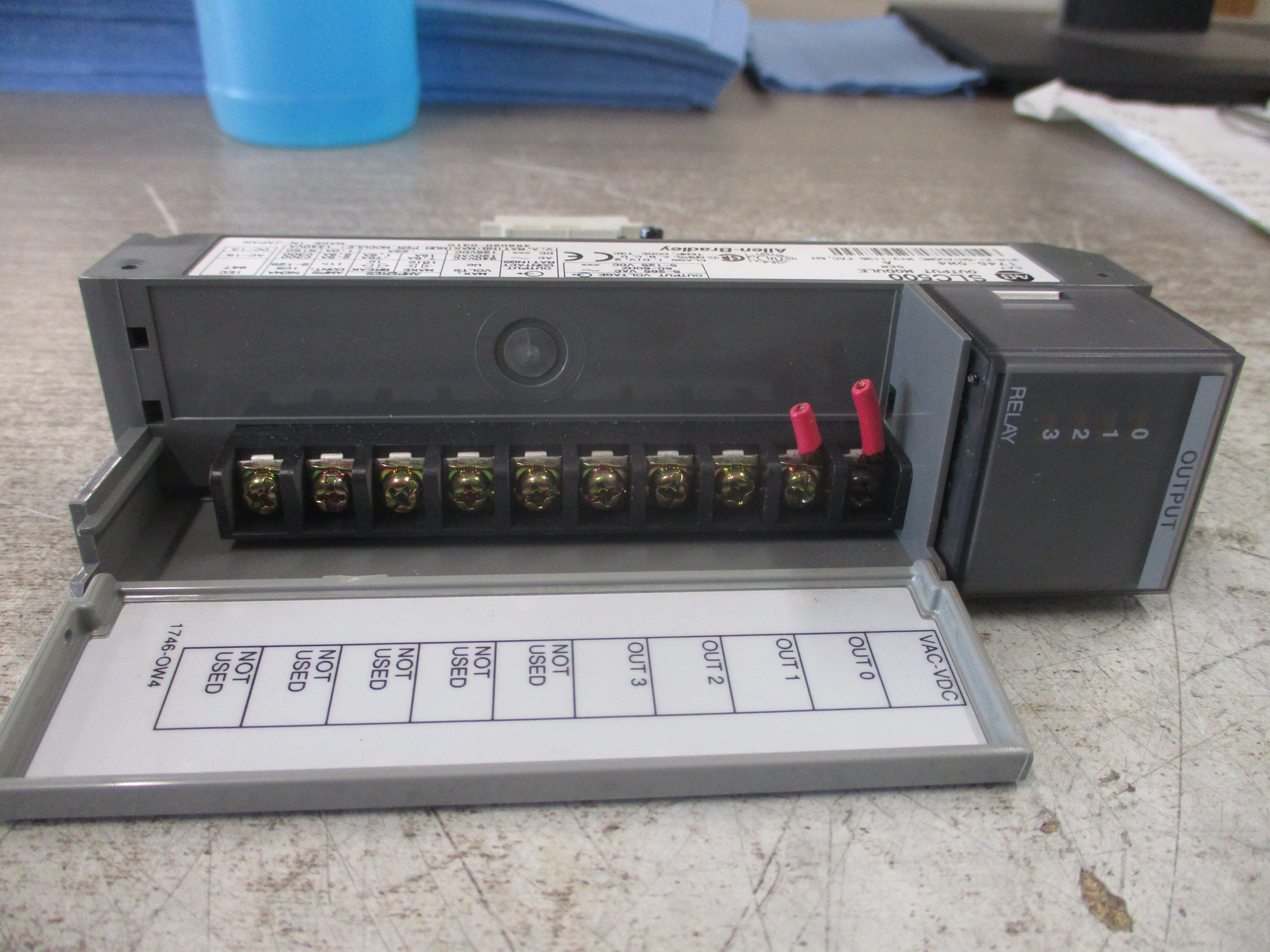 Allen-Bradley SLC 500 Output Module 1746-OW4 Ser. A Used