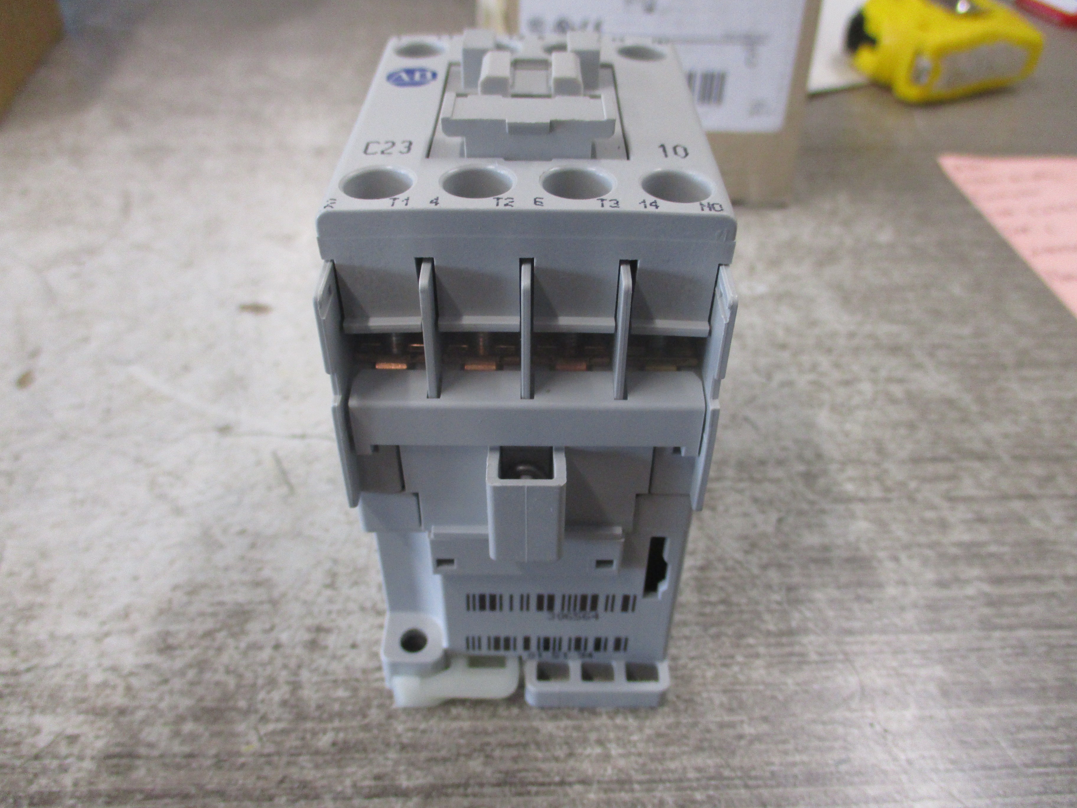 Allen-Bradley Contactor 100-C23EJ10 Ser. C 24VDC Coil New Surplus
