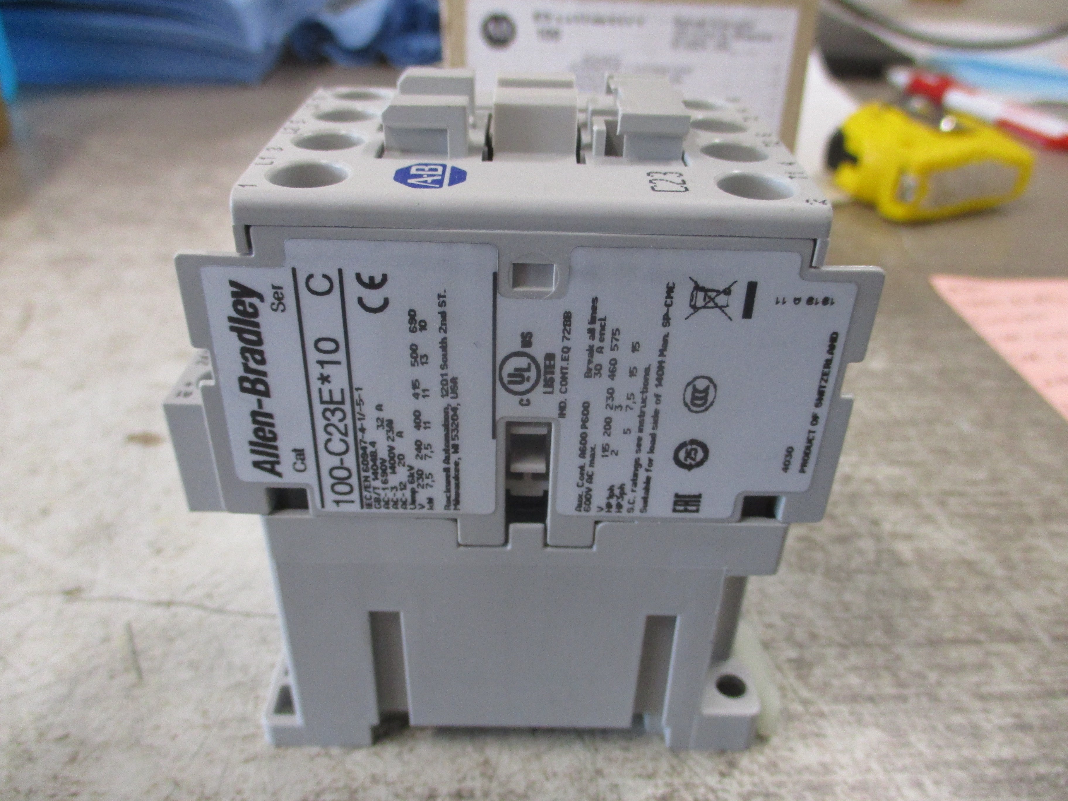 Allen-Bradley Contactor 100-C23EJ10 Ser. C 24VDC Coil New Surplus