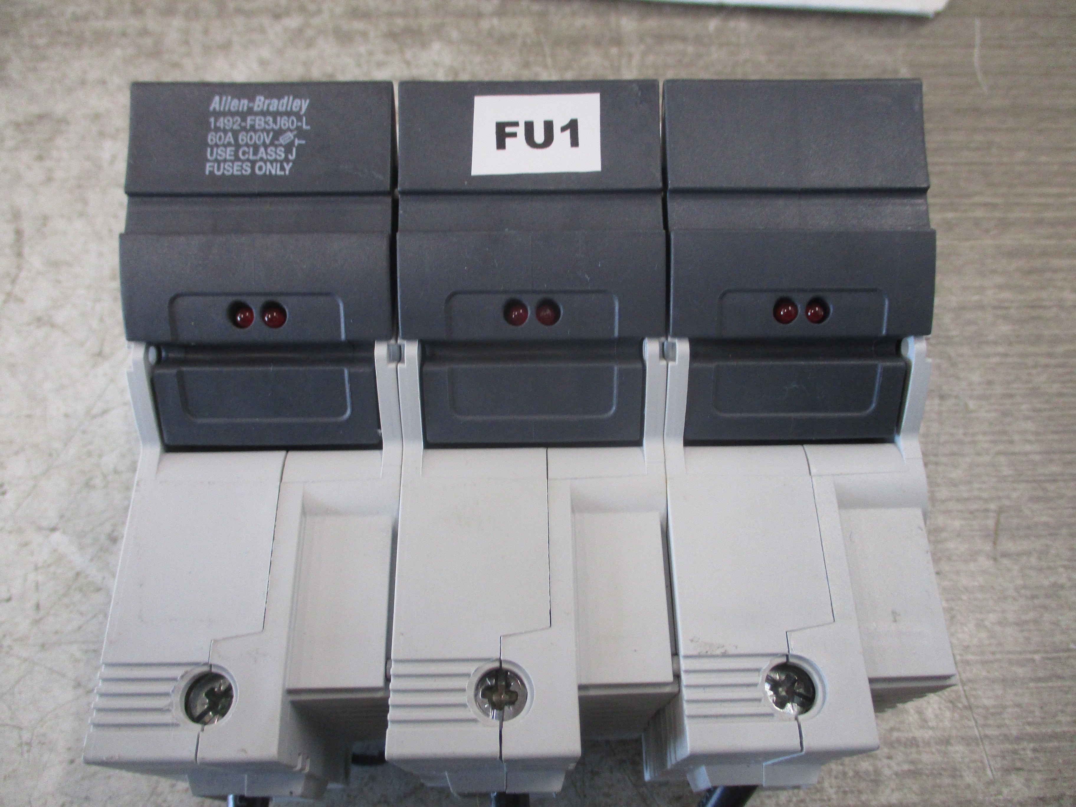 Allen-Bradley Fuseholder 1492-FB3J60-L 60A 600V 3P Used