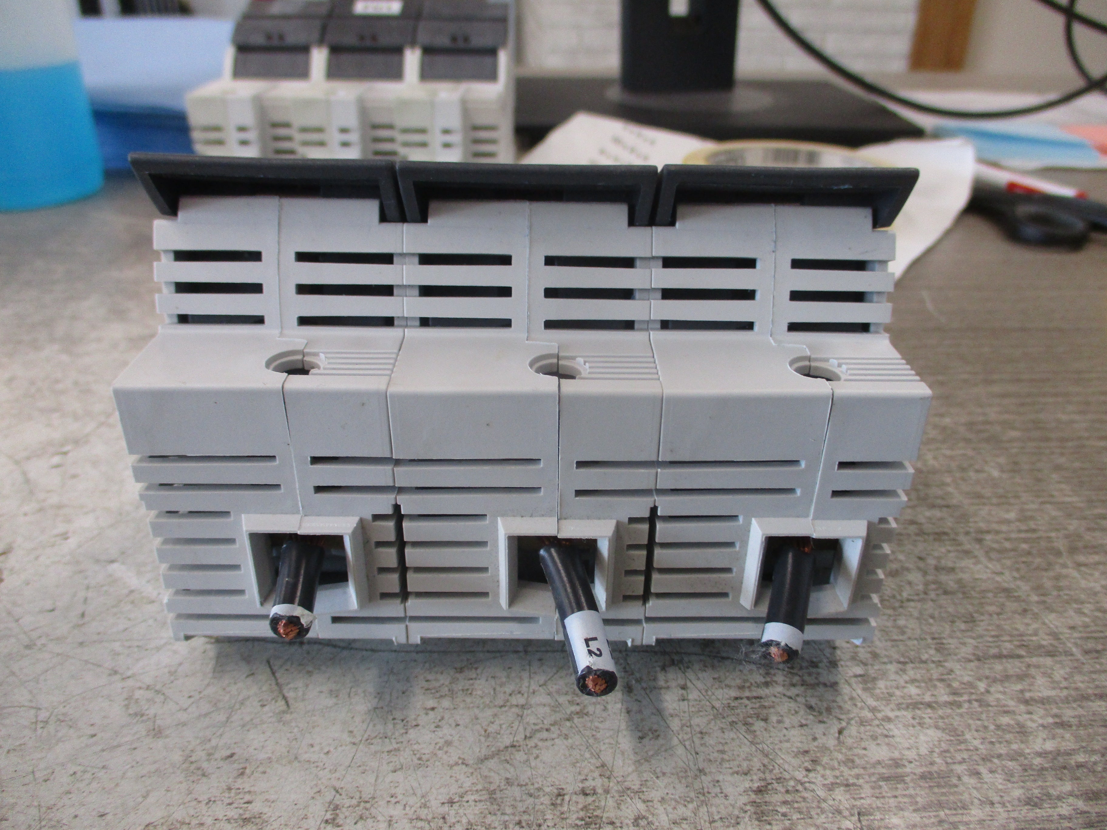 Allen-Bradley Fuseholder 1492-FB3J60-L 60A 600V 3P Used