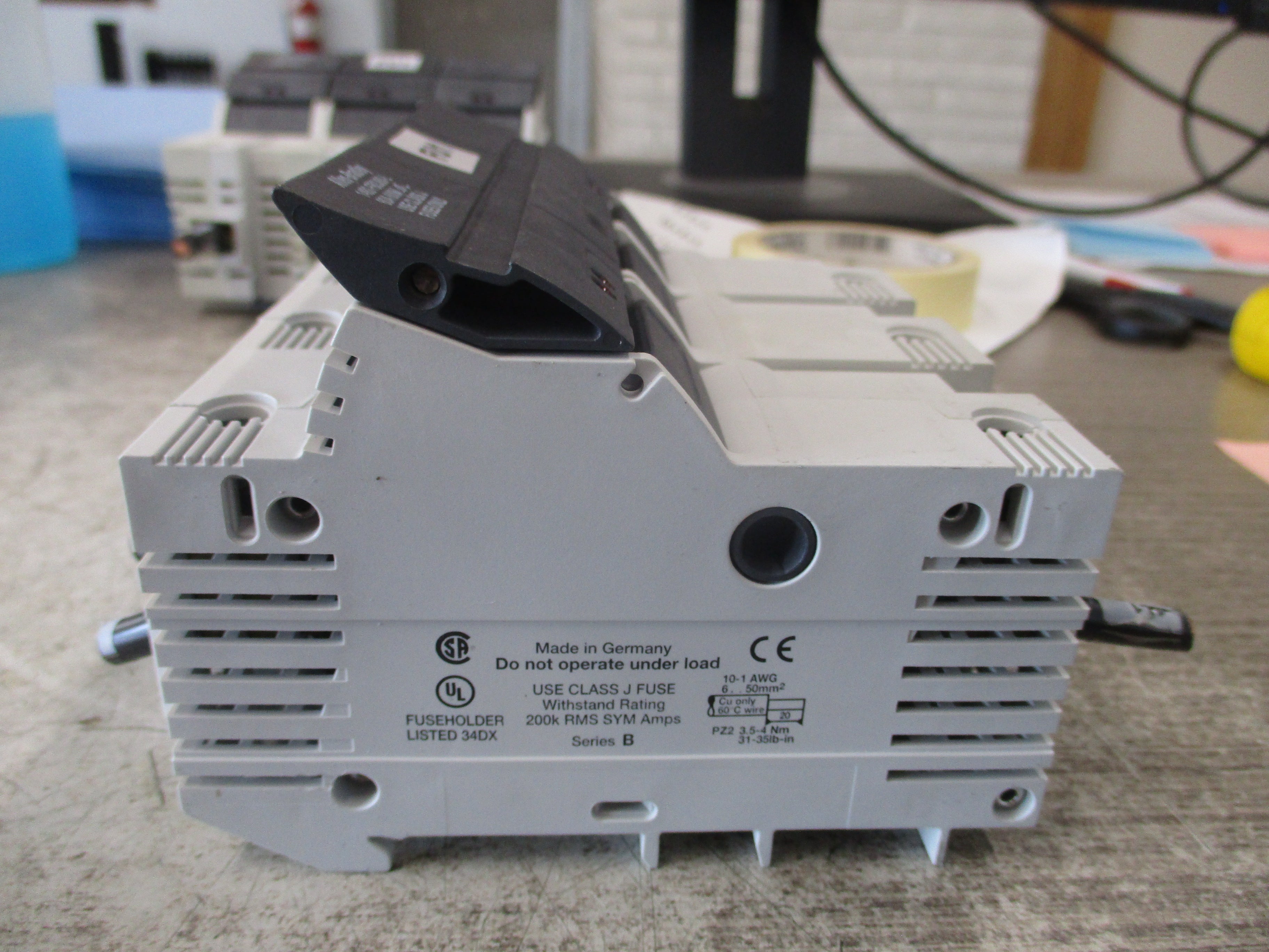 Allen-Bradley Fuseholder 1492-FB3J60-L 60A 600V 3P Used