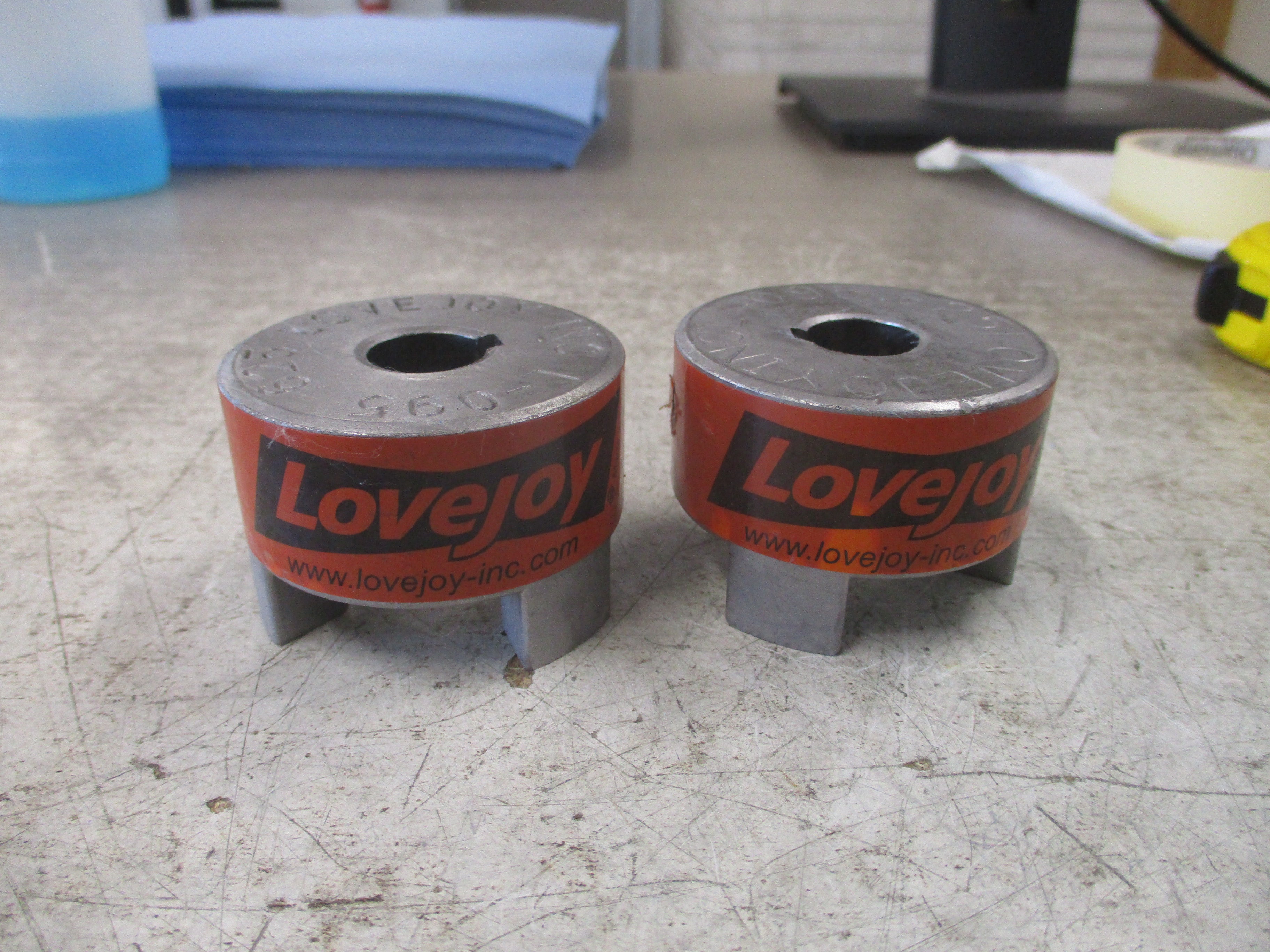Lovejoy L-Jaw Hub L-095 Bore: 0.625" *Lot of 2* Used