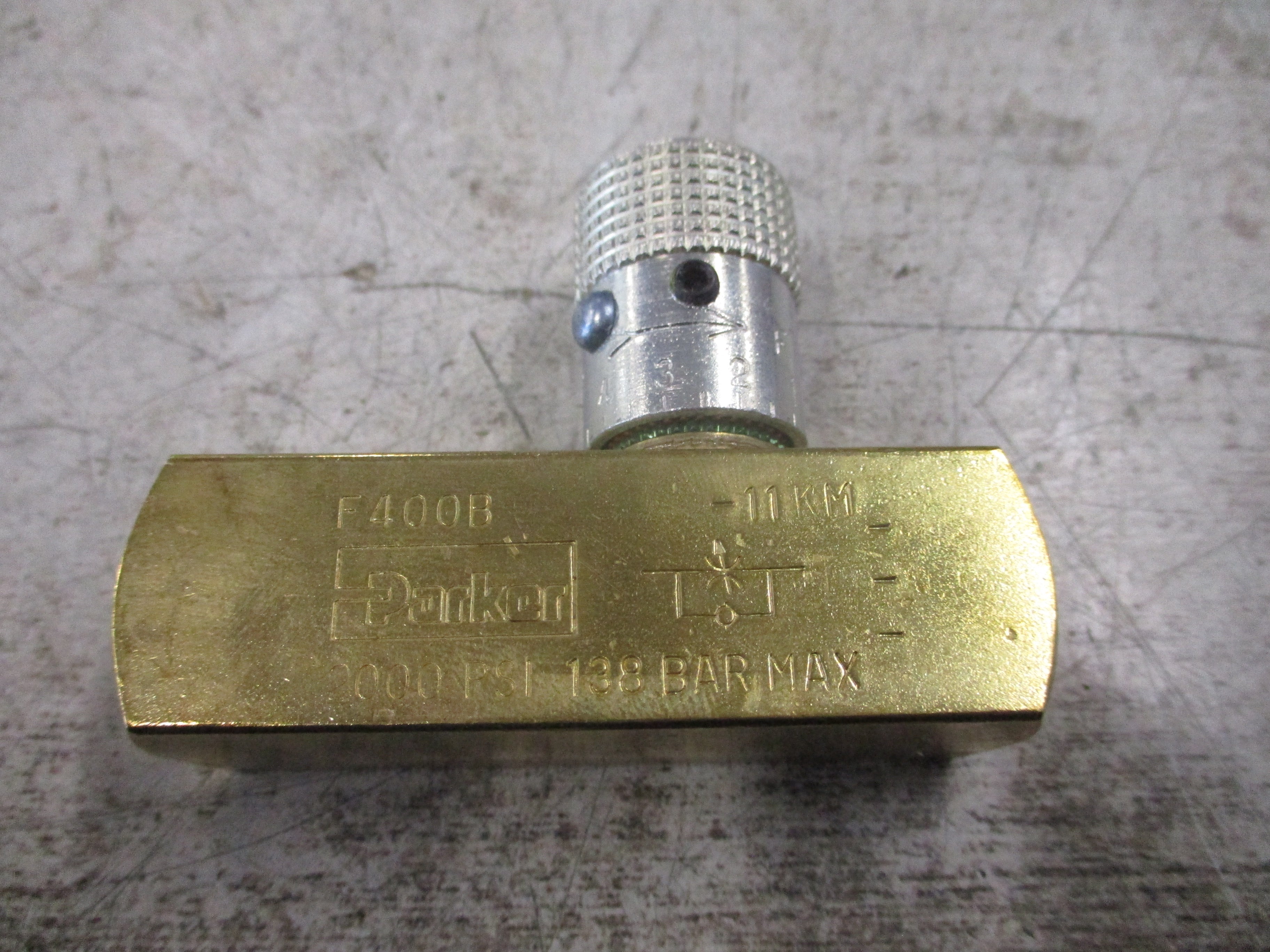 Parker Flow Control Valve F400B/1A854 New Surplus