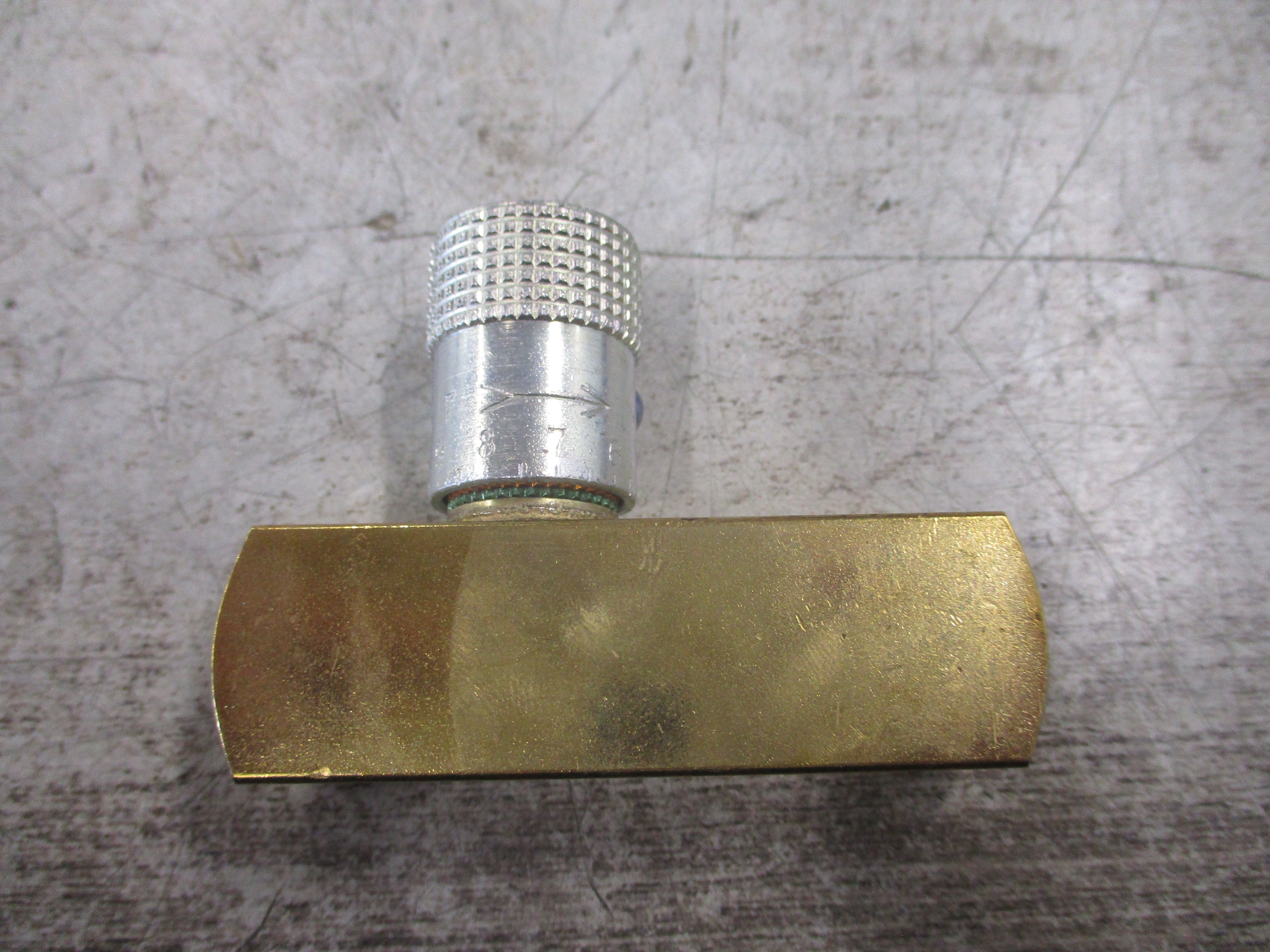 Parker Flow Control Valve F400B/1A854 New Surplus