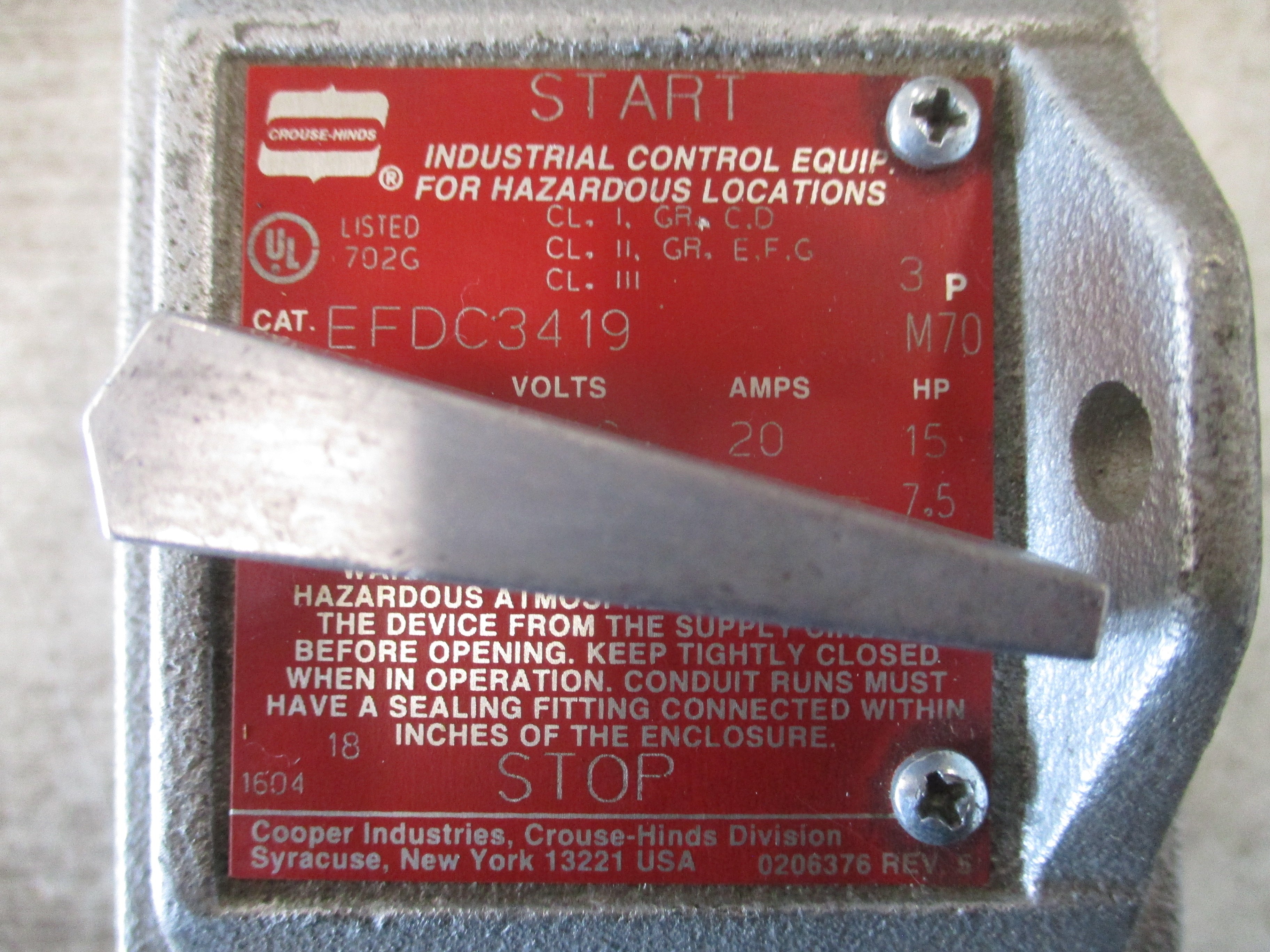 Crouse-Hinds Explosion-Proof Manual Starter EFDC3419 20A/30A 240/600V Used