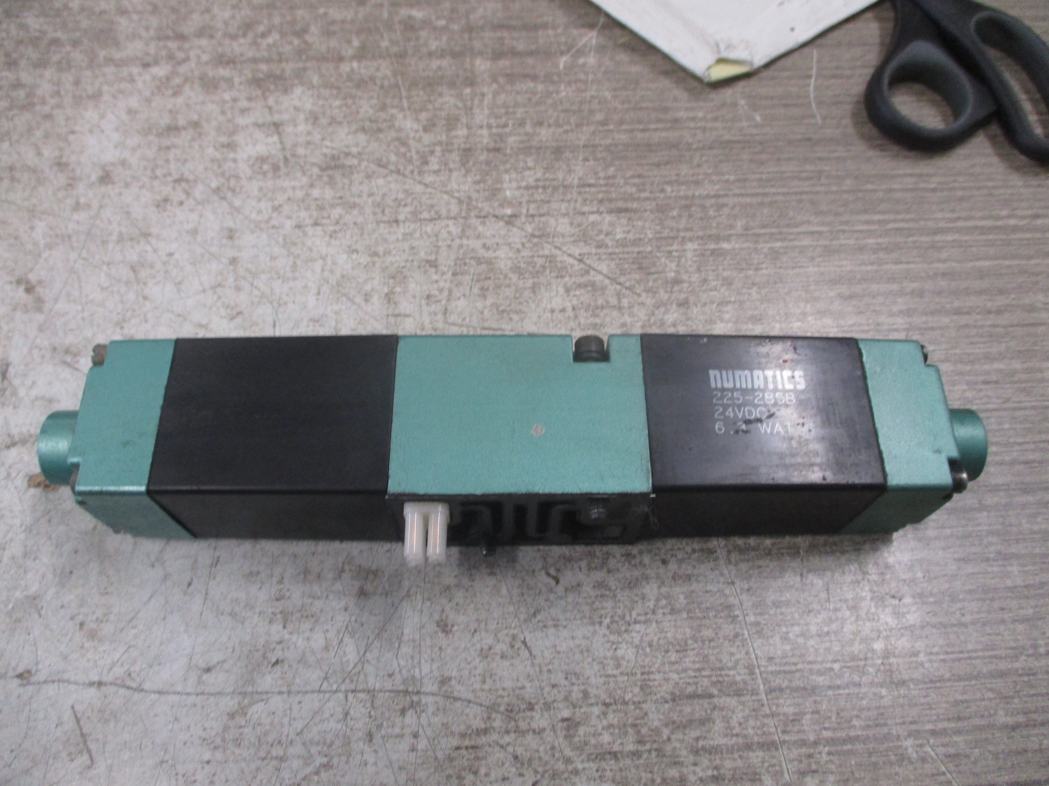 Numatics Solenoid Valve 081SS415M000061 24VDC 150 PSIG Used