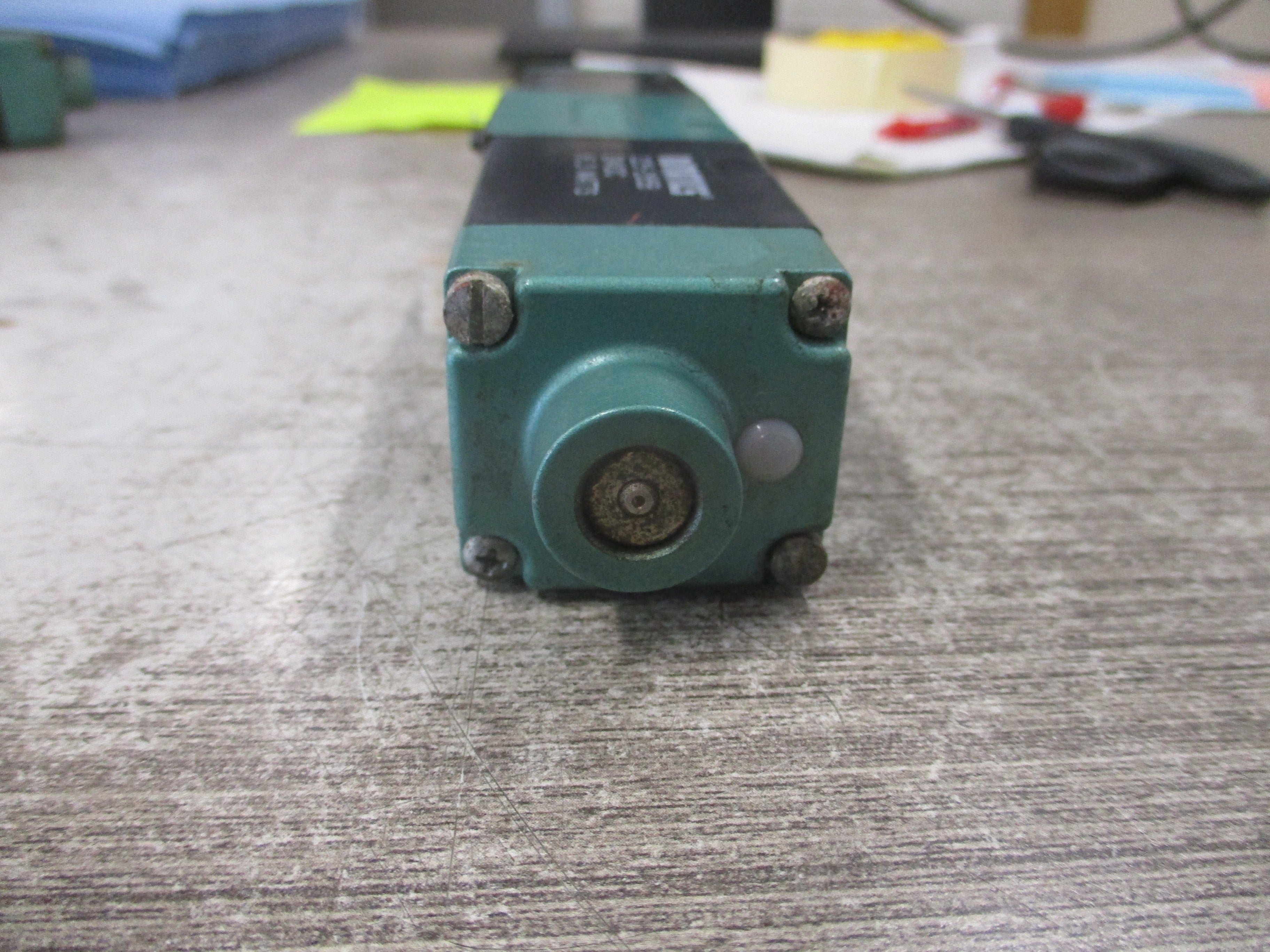Numatics Solenoid Valve 081SS415M000061 24VDC 150 PSIG Used