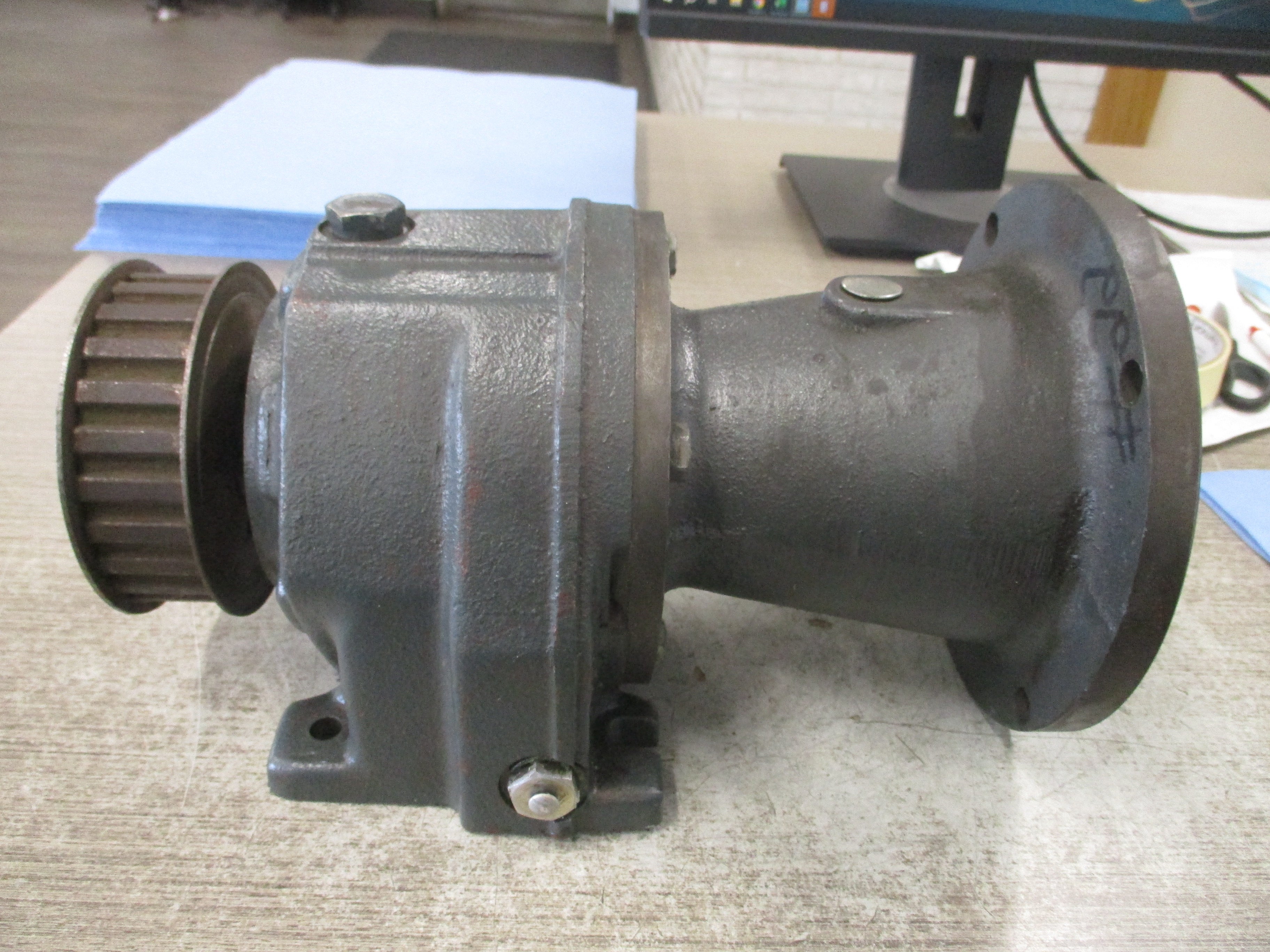 US Motors Series 2000 Gear Reducer CBN2002SB3U143TCNN Ratio 6.3 1750 RPM In