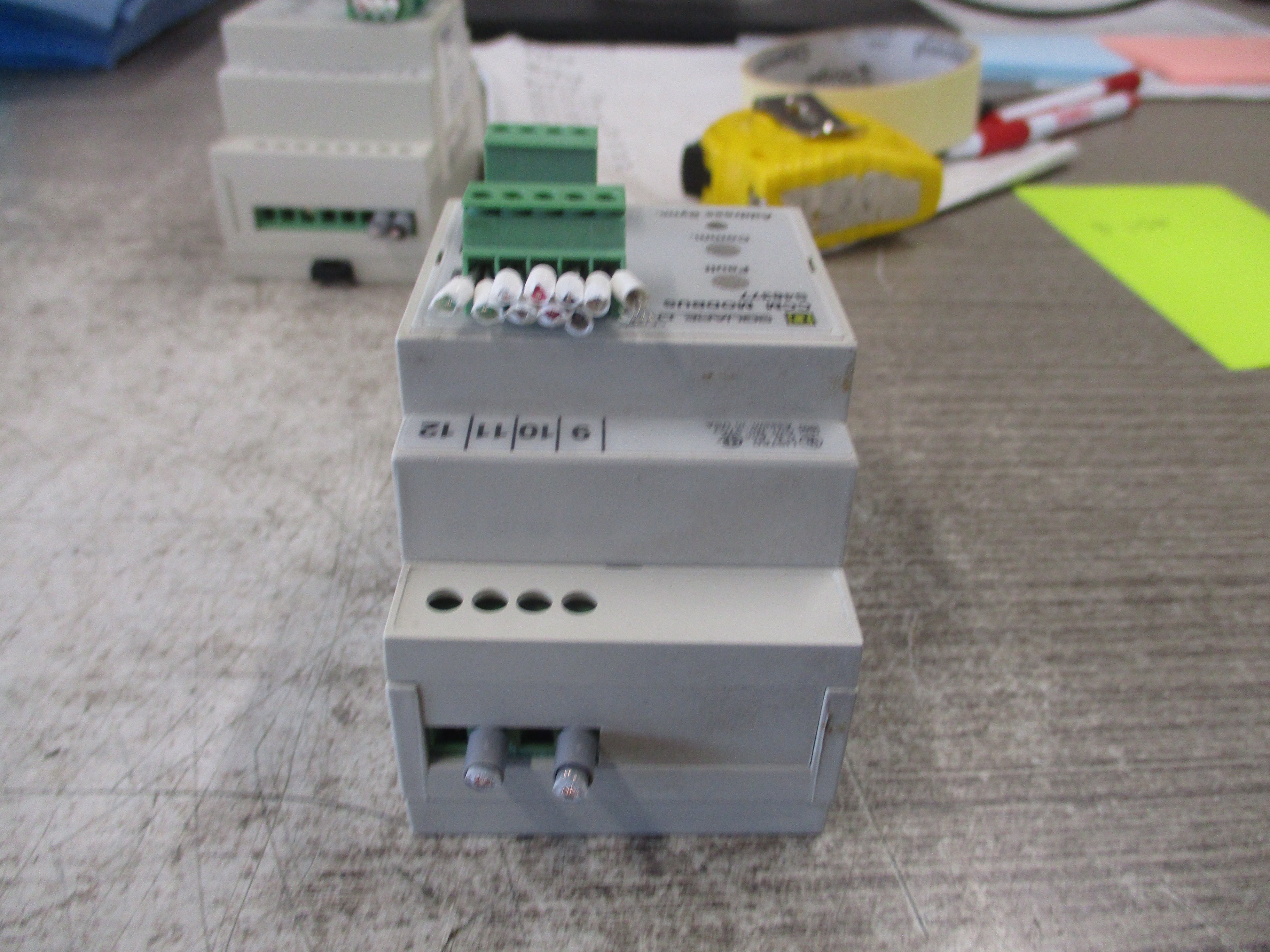 Square D CCM Modbus Module S48377 *Broken DIN-Rail* Used