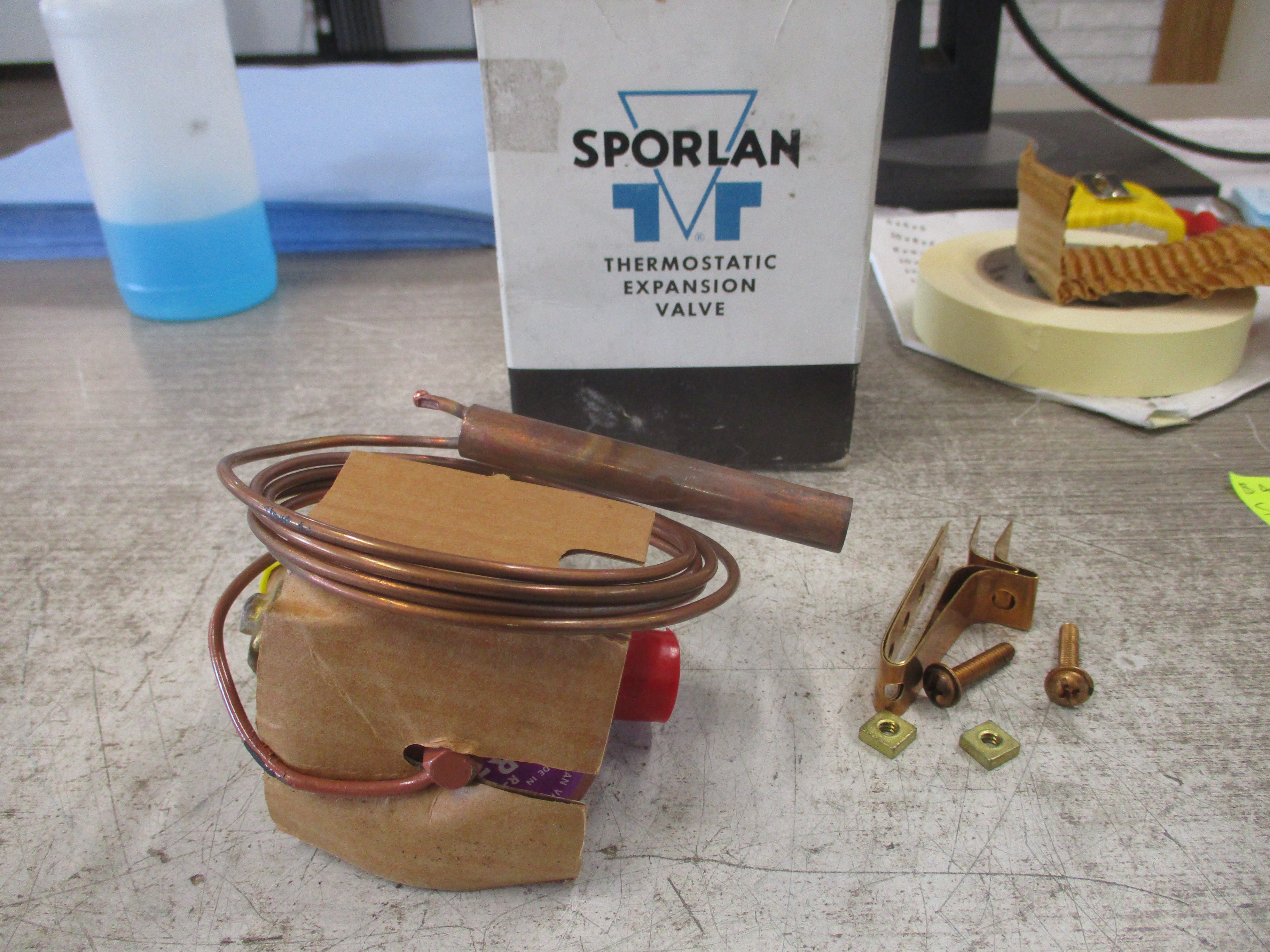 Sporlan Thermostatic Expansion Valve GR1Z Inlet: 3/8" Flare Outlet: 1/2" Flare