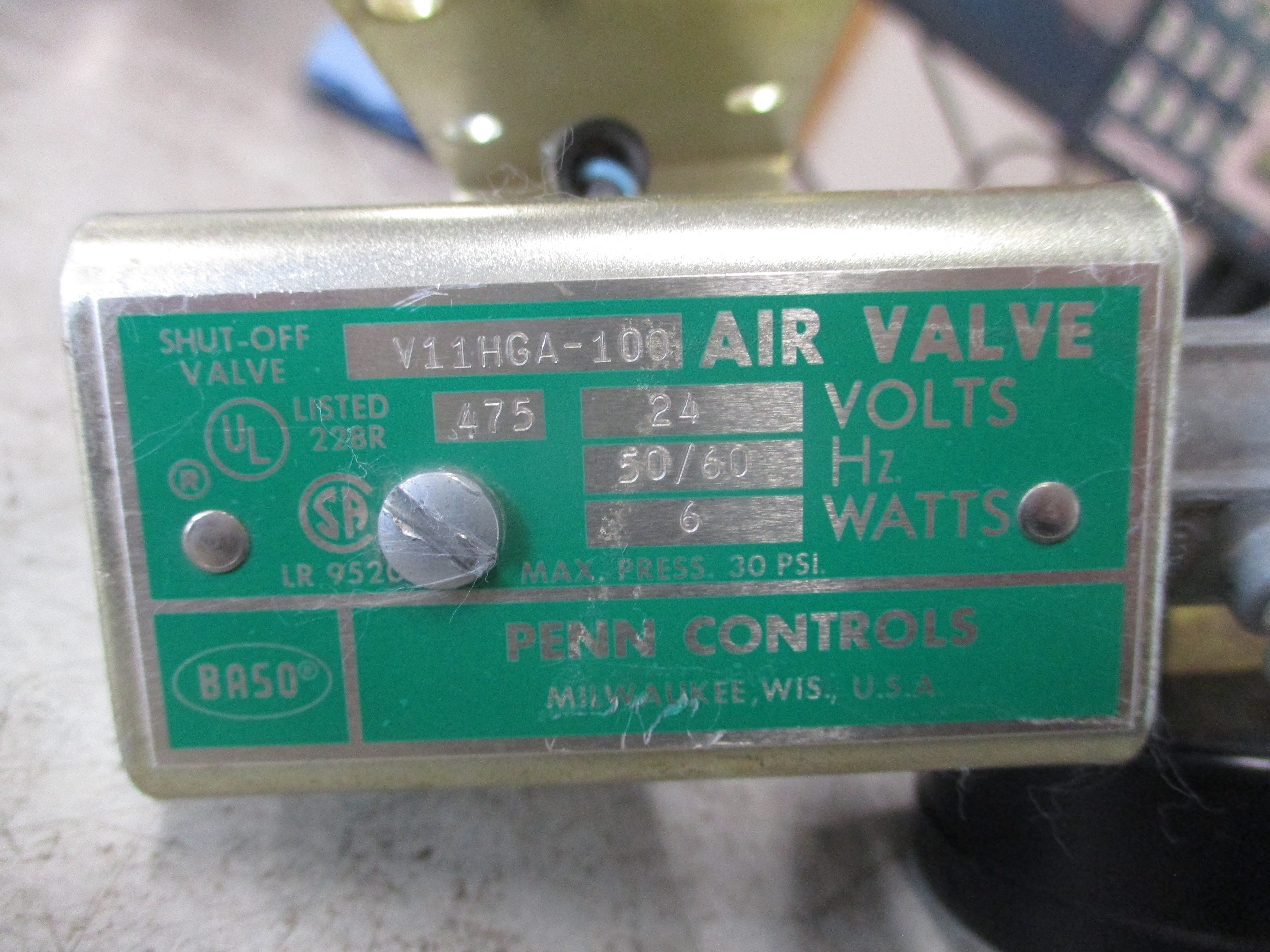 Penn Controls Air Shut-Off Valve V11HGA-100 24V 50/60Hz 6W 30 PSI Used