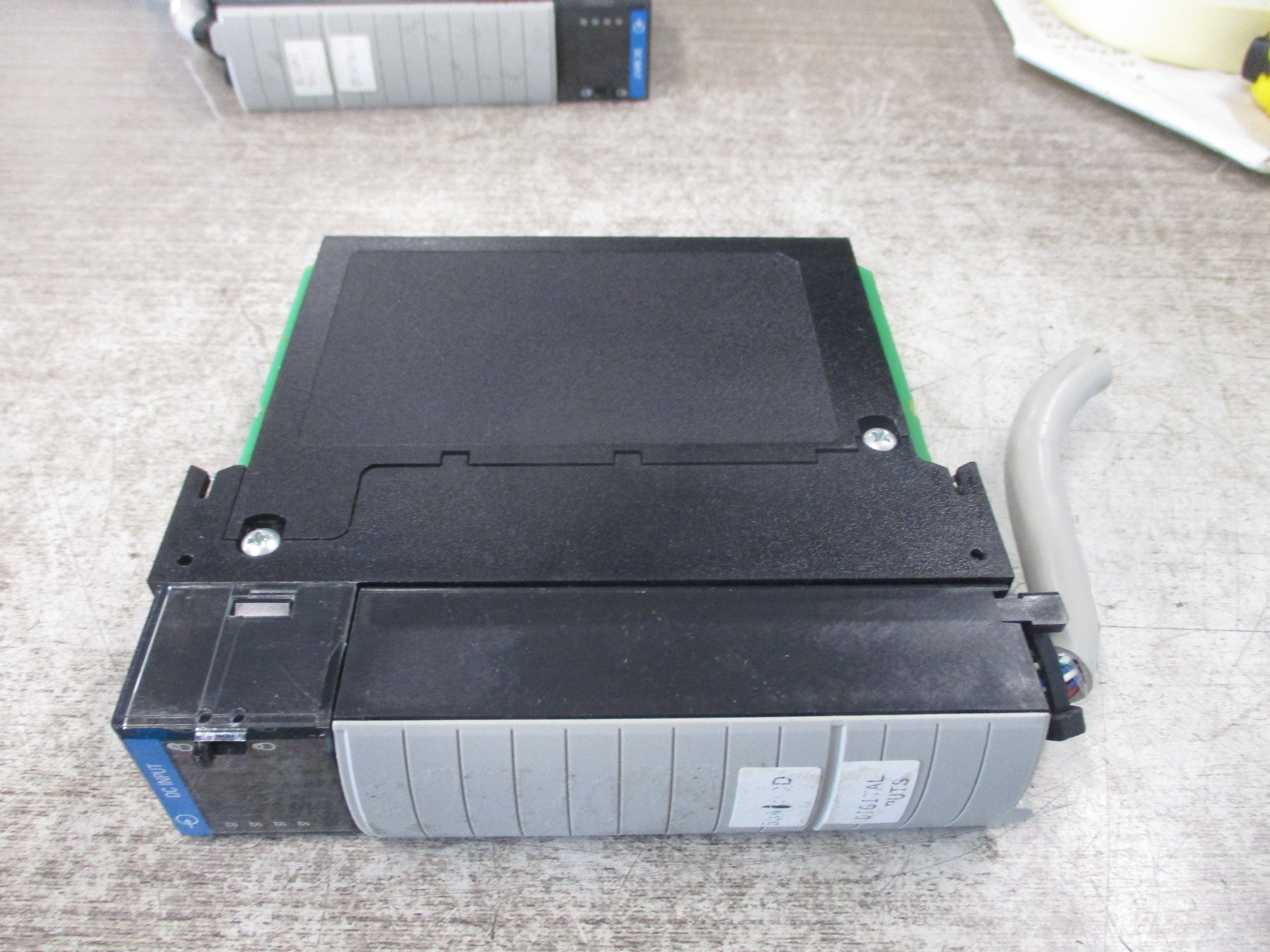Allen-Bradley DC Output Module 1756-IB32/B Rev.: B02 32-PT 10-31.2VDC 5.5mA