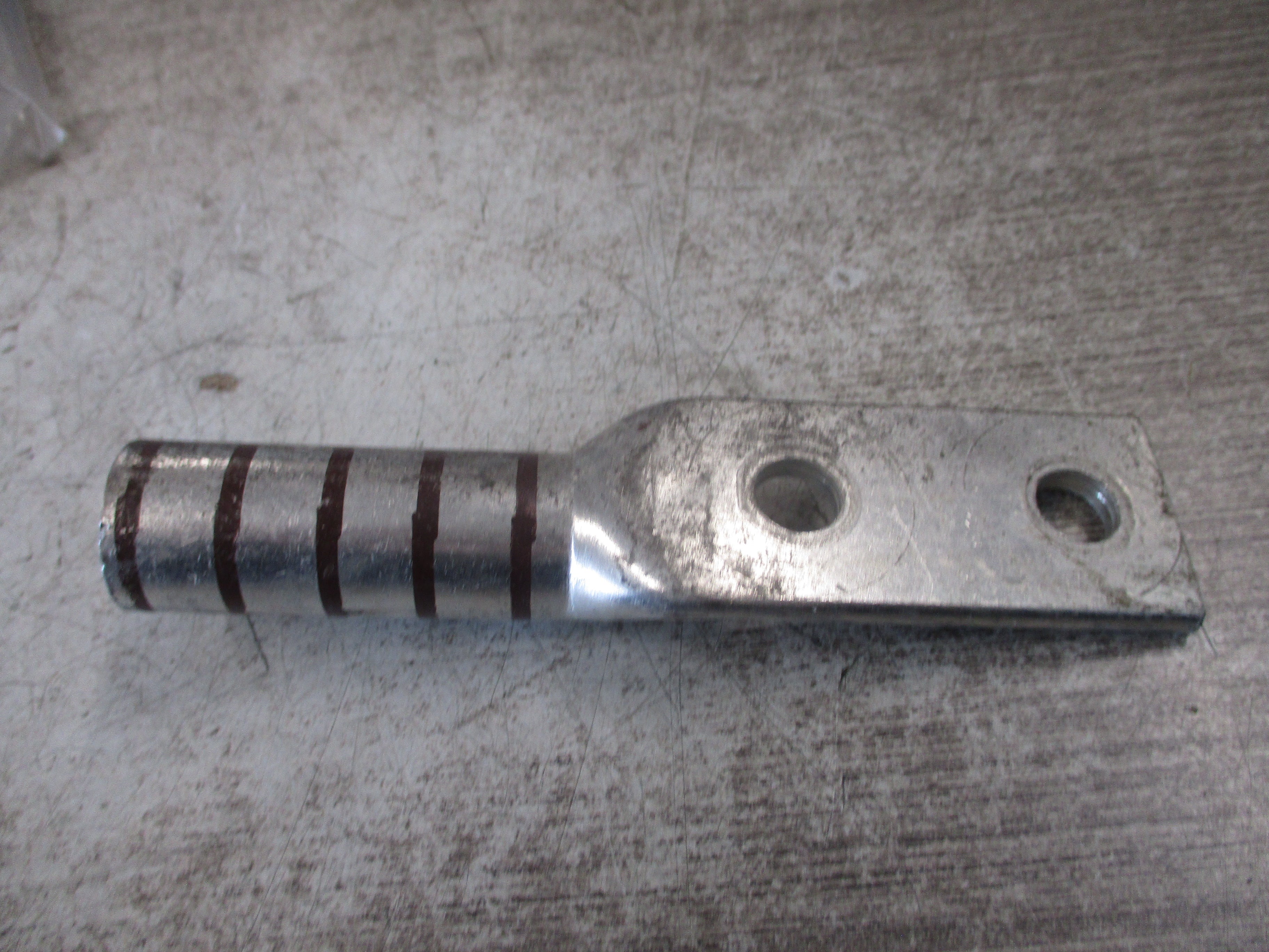 Burndy Crimp Lug LCC500-12 2-Hole *No Box* New Surplus