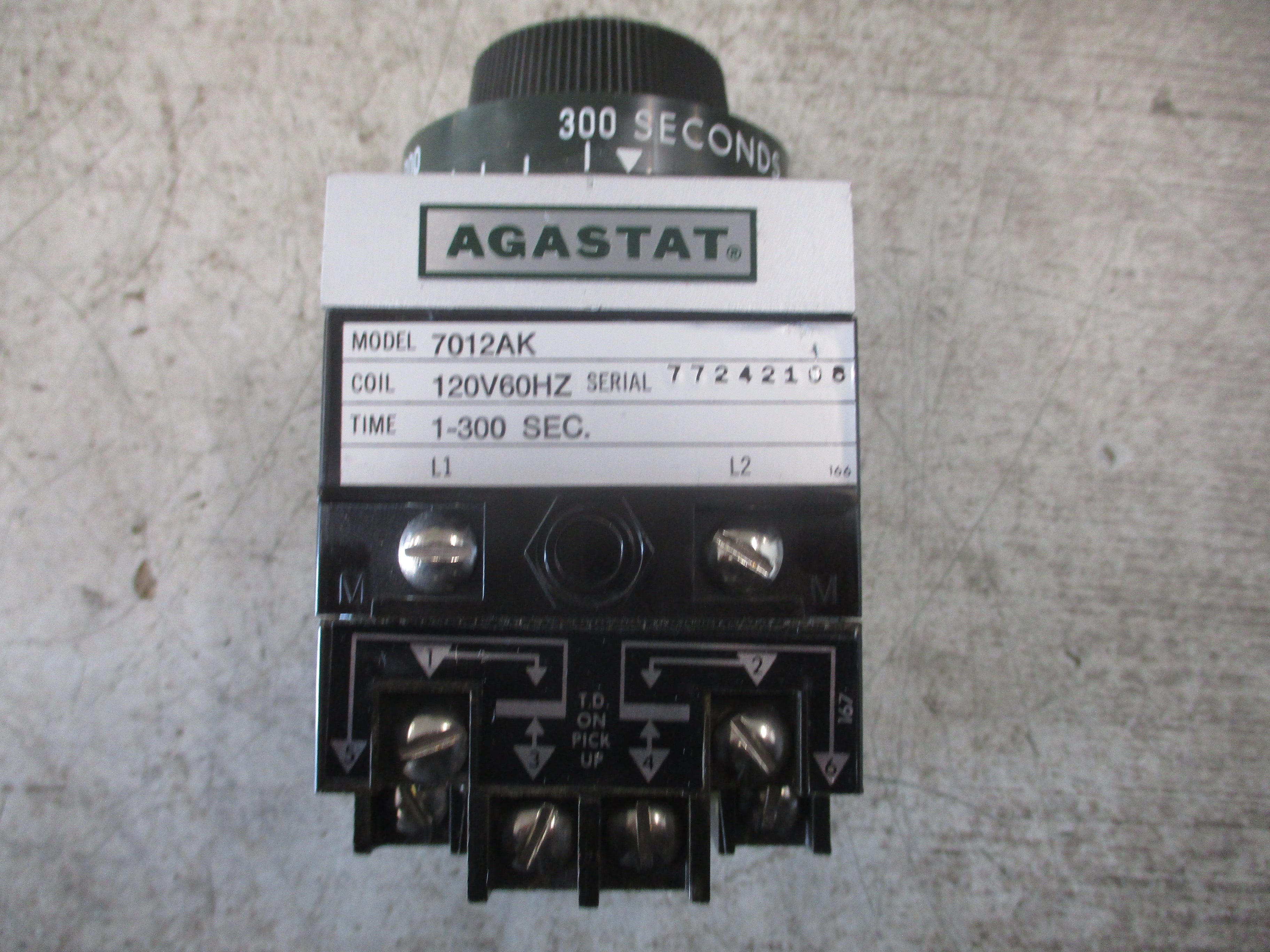 Agastat Timer 7012AK 1-300sec Range 120V Coil *No Mounting Plate** Used