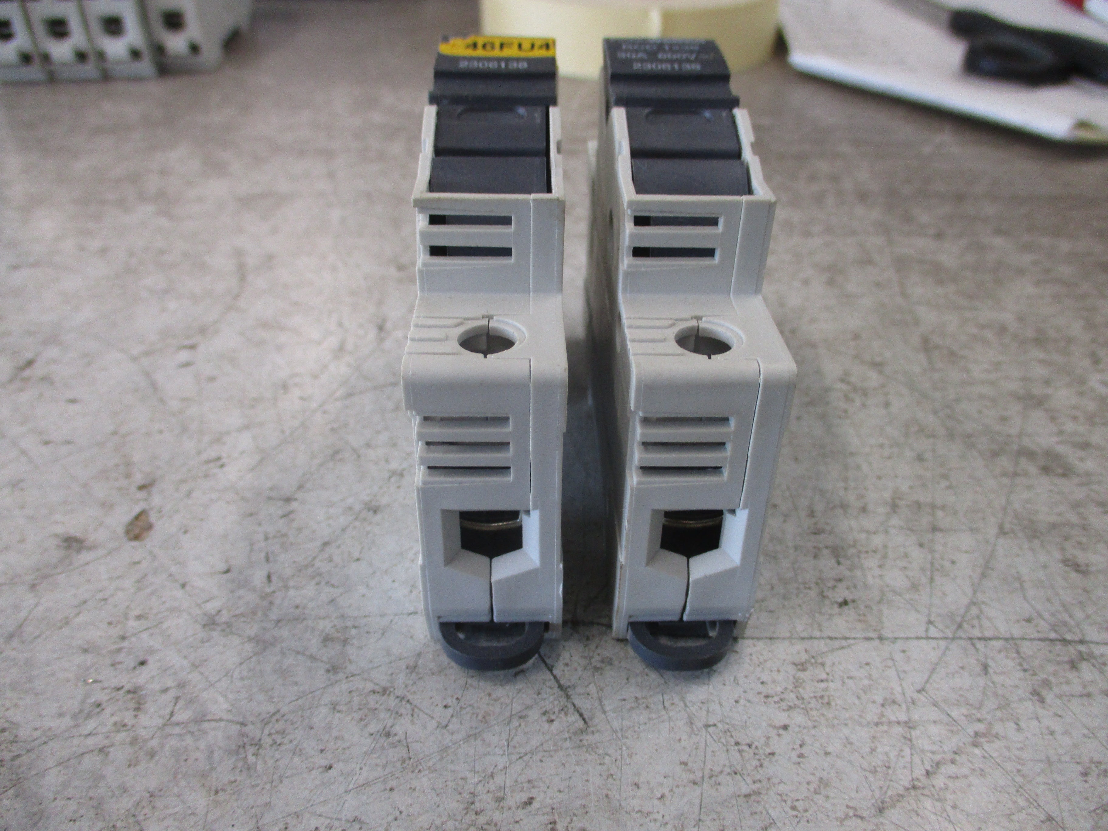 Italweber BCC 1x38 Fuse Holder 2306138 30A 600V 1P *Lot of 2* Used