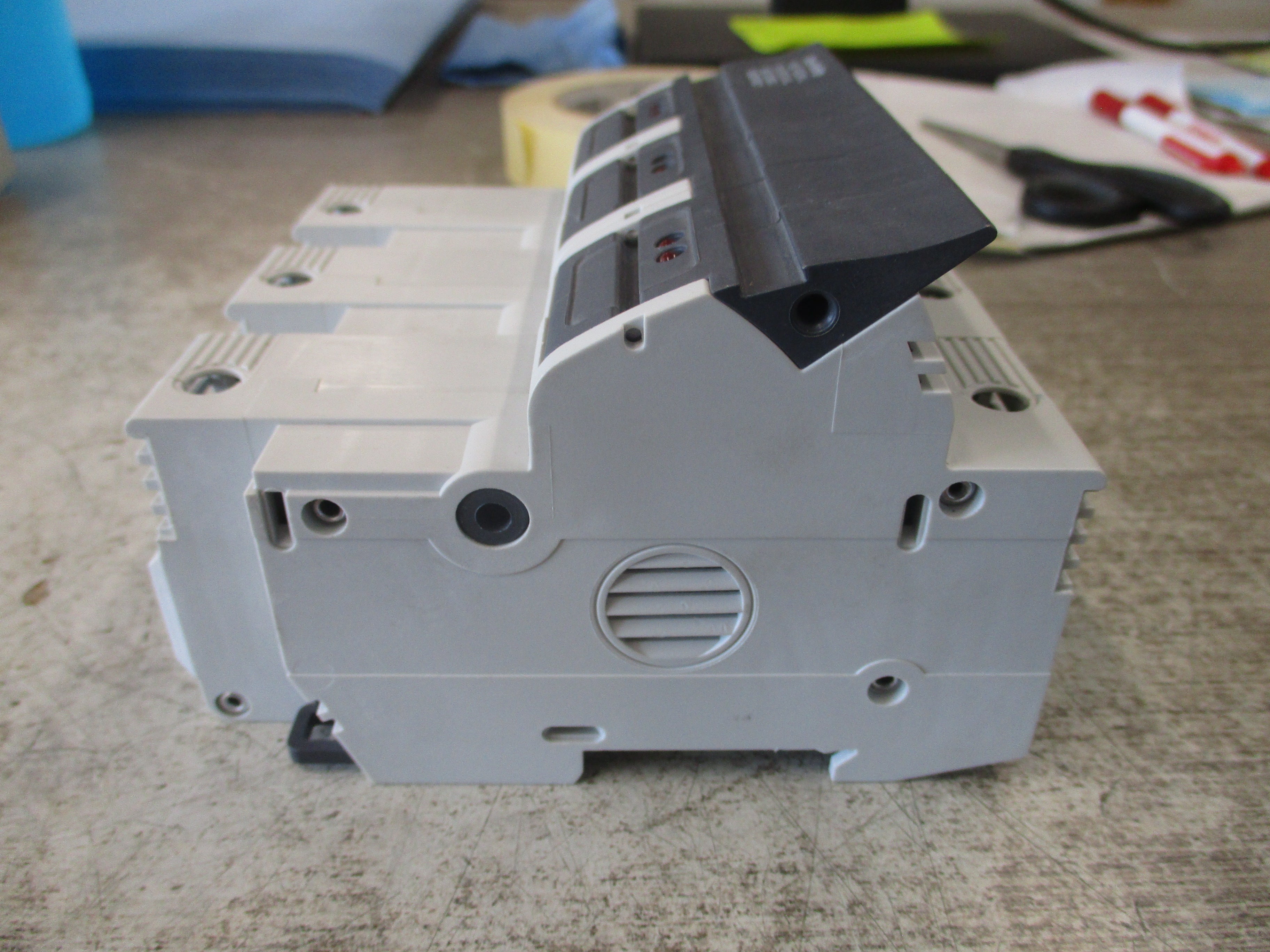 Allen-Bradley Fuse Holder 1492-FB3J30-L 30A 600V 3P Used