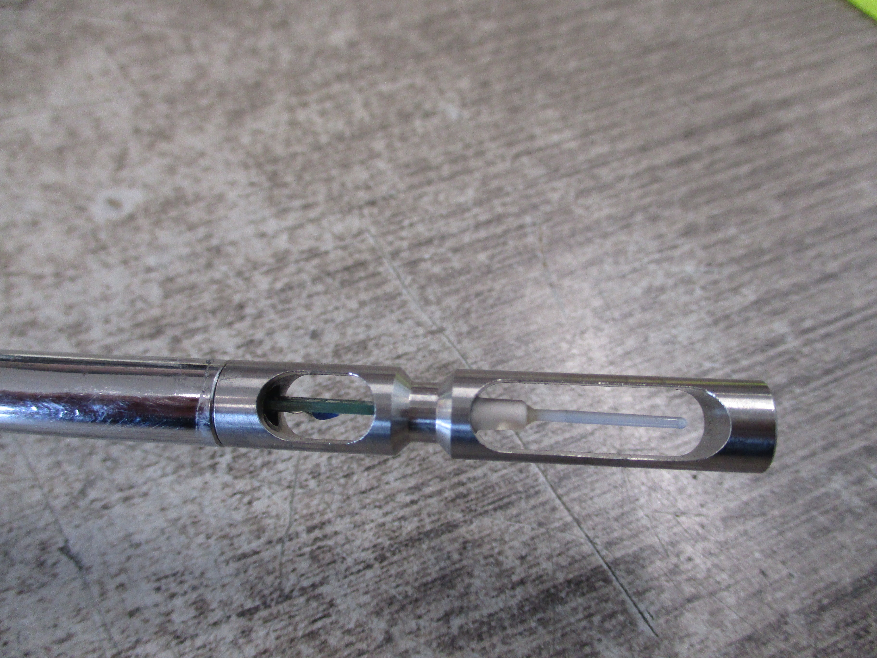 Dwyer Air Velocity Transmitter 641-6-LED Used