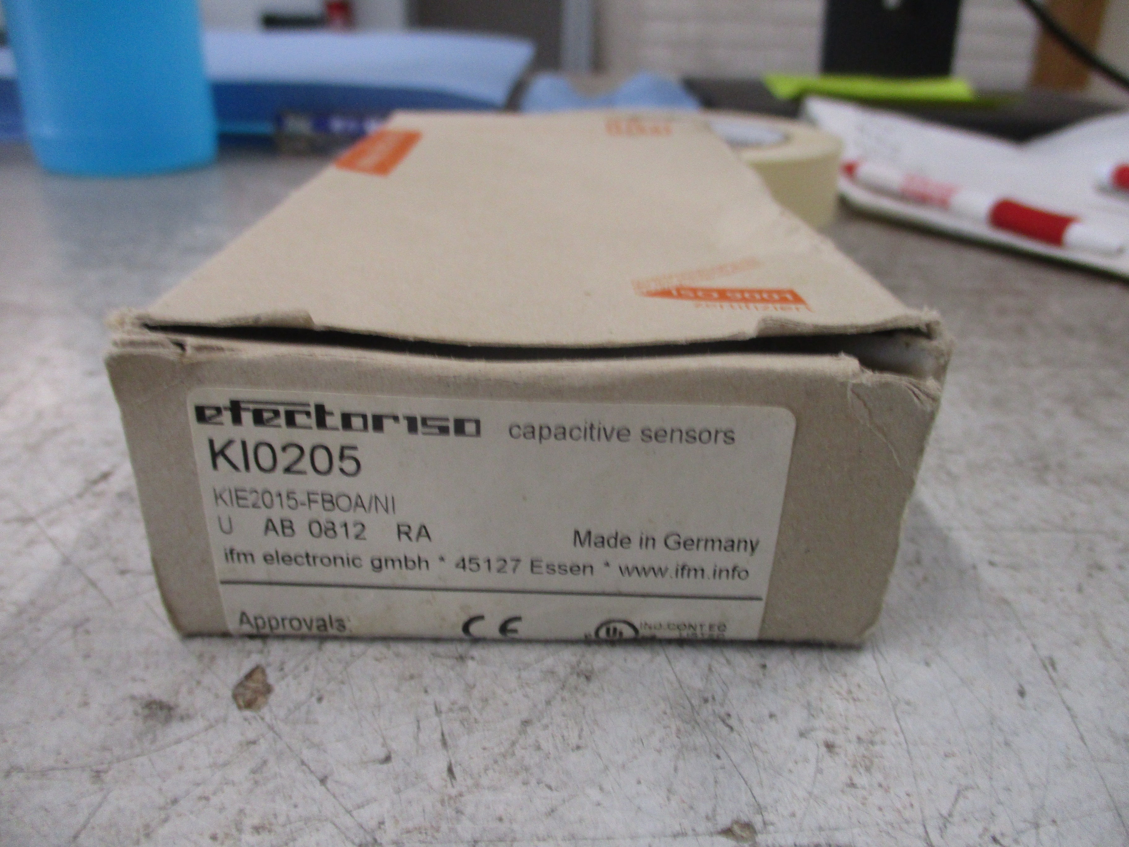 IFM efector 150 Capacitive Sensor KI0205 New Surplus
