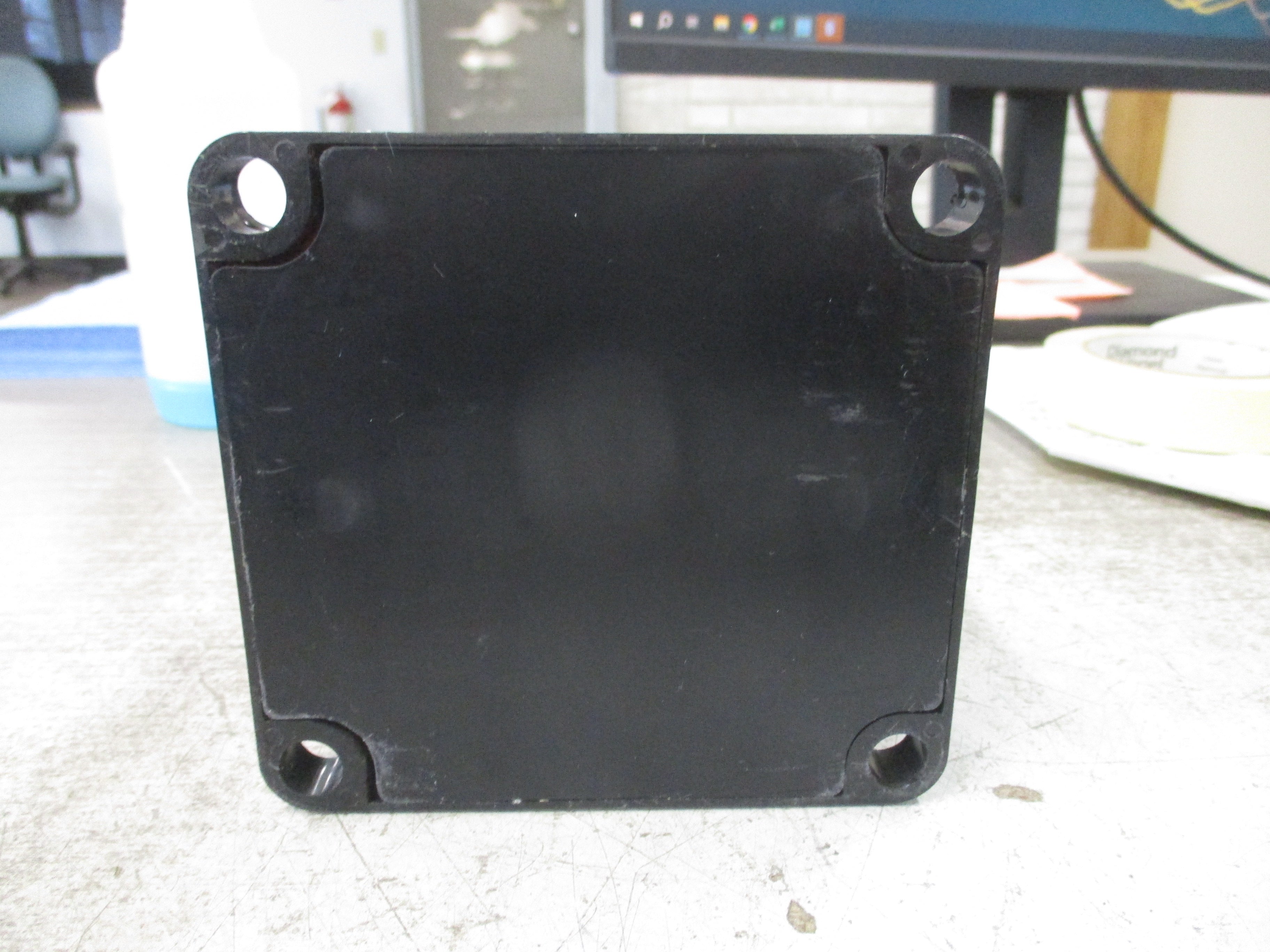 Instrument Transformers Potential Transformer Y25646-001-02 Pri: 480V Ratio 4:1