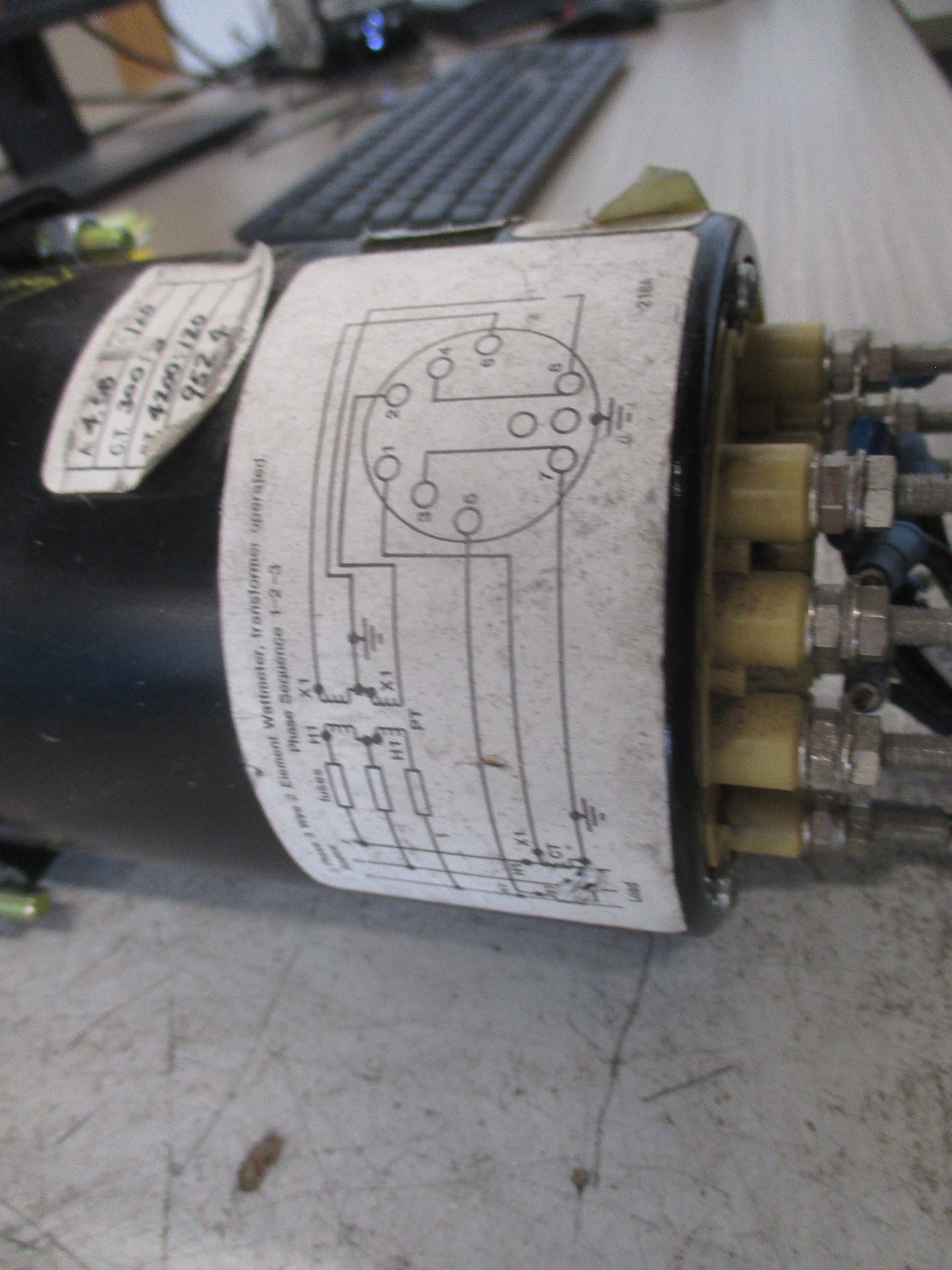 Crompton Kilowatt Meter 0772 Range: 0-2000KW Used