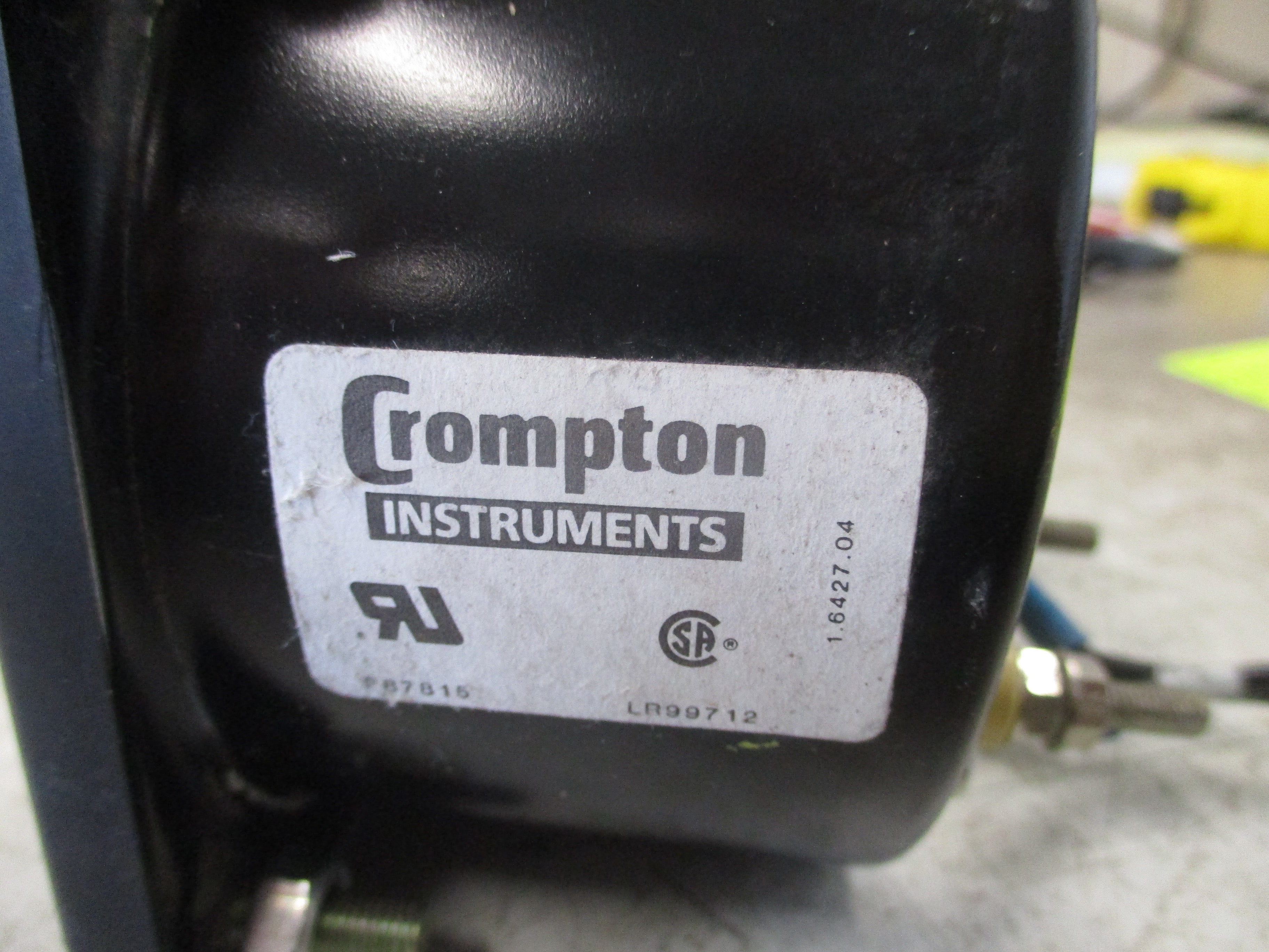 Crompton AC Voltmeter 077-05GA-PZW4-C6 Range: 0-5250V Used