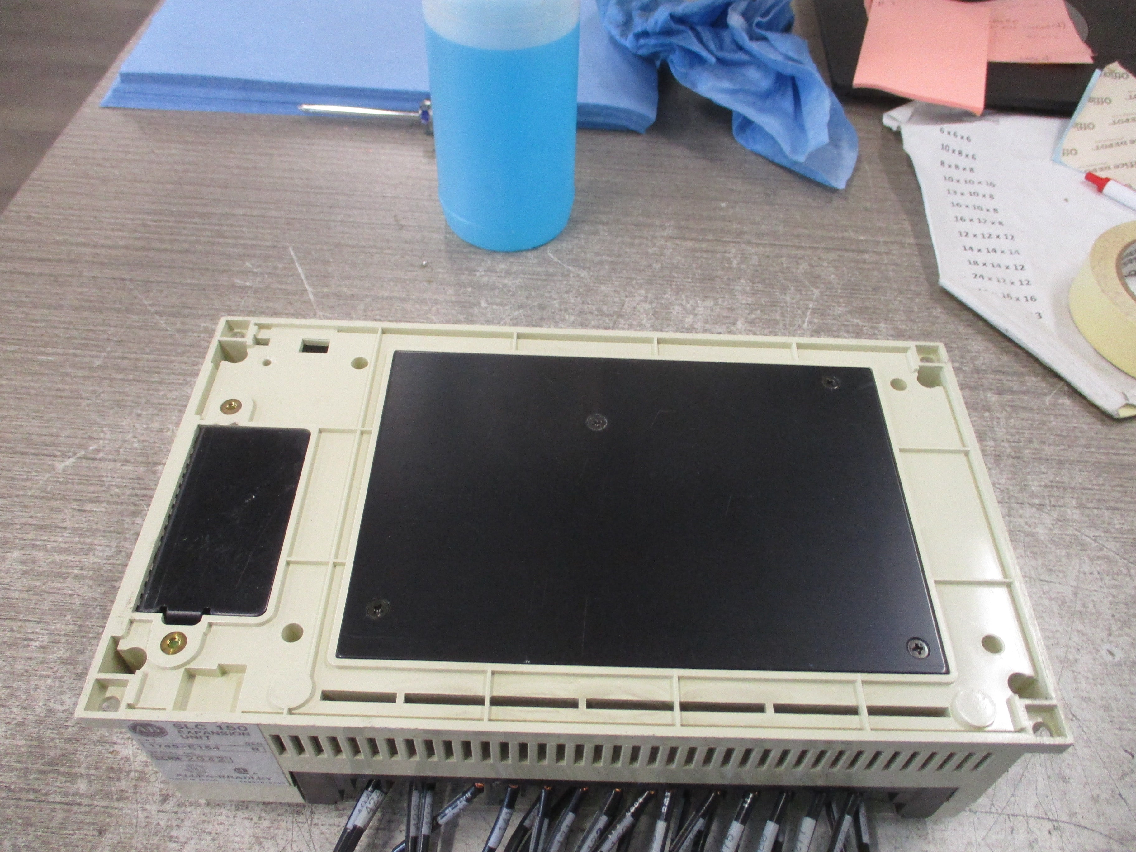 Allen-Bradley SLC 150 Expansion Unit 1745-E154 Ser. B Used