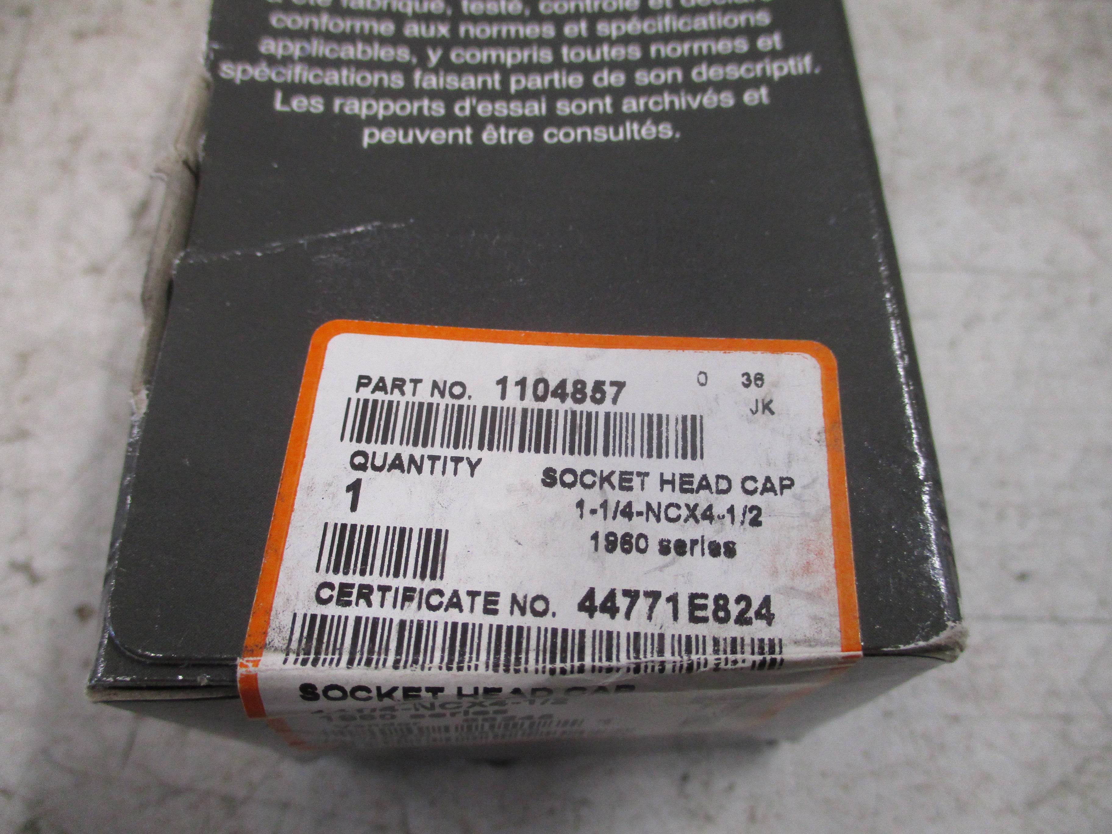 Unbrako 1960 Series Socket Head Cap 1104857 1-1/4-NCX4-1/2 New Surplus