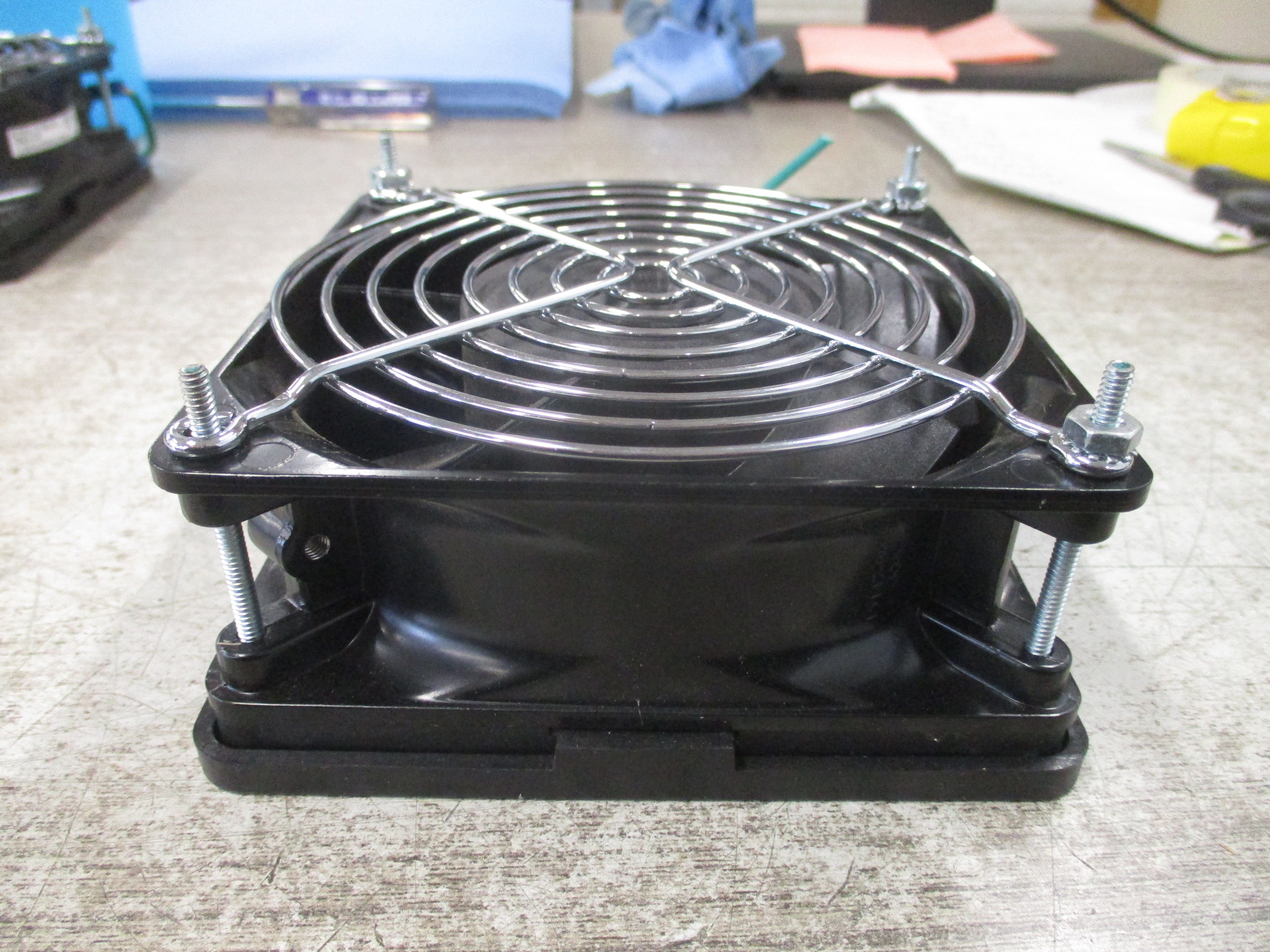 Minebea Axial Fan 4715FS-12T-B50-D00 115V 50/60Hz 2600/3100RPM Used