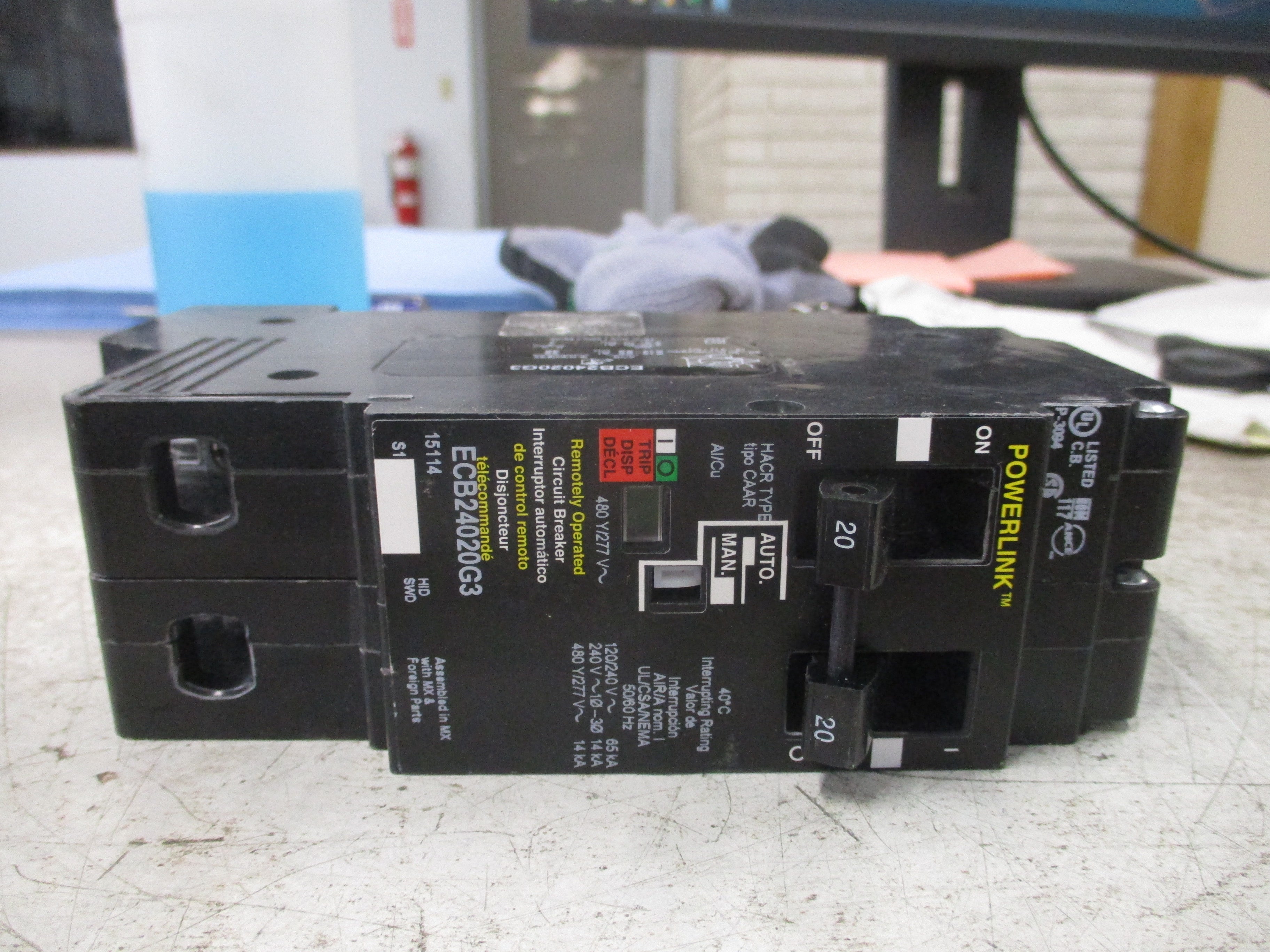 Square D Powerlink Circuit Breaker ECB24020G3 20A 480Y/277V 2P Used