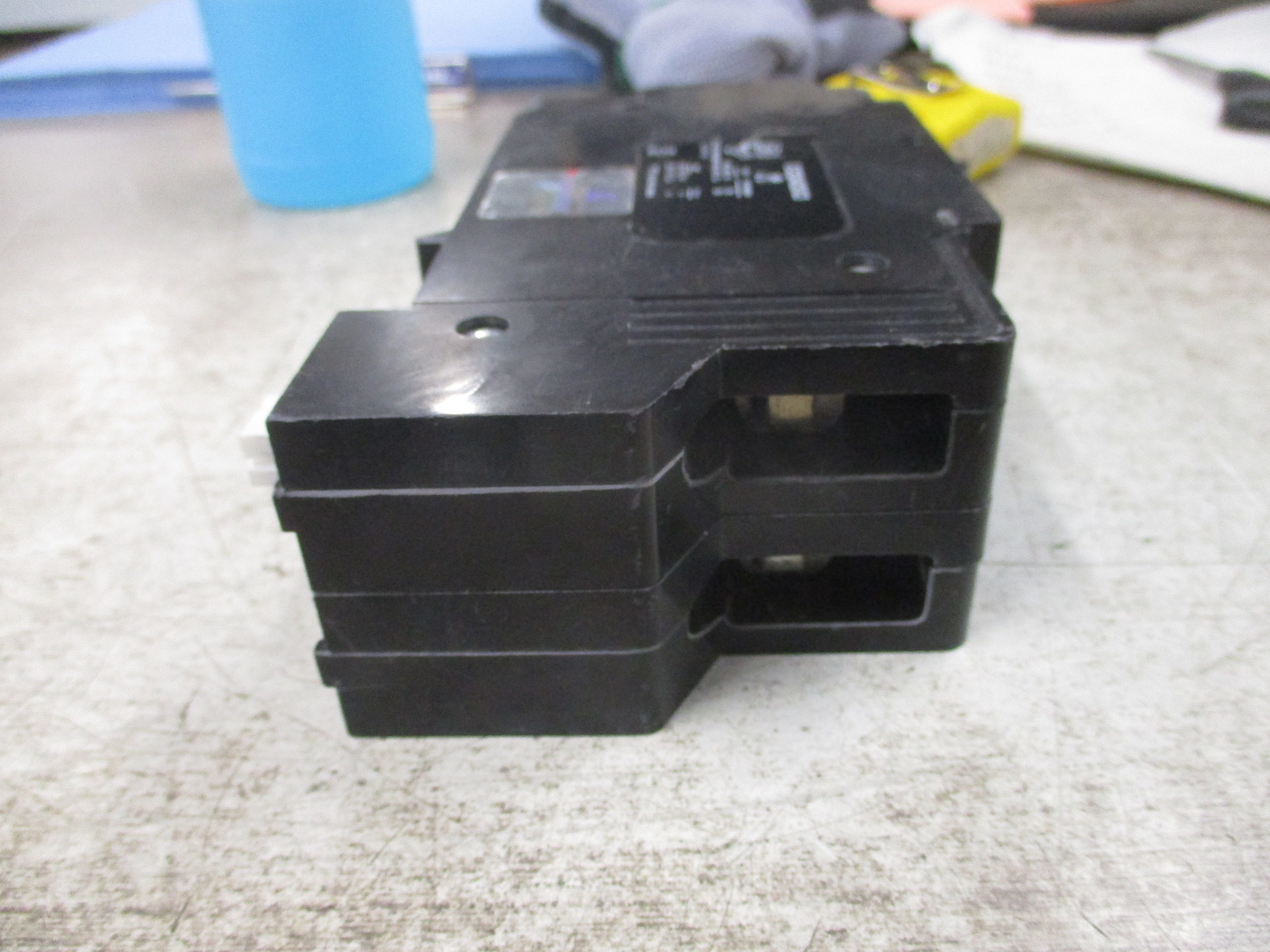 Square D Powerlink Circuit Breaker ECB24020G3 20A 480Y/277V 2P Used