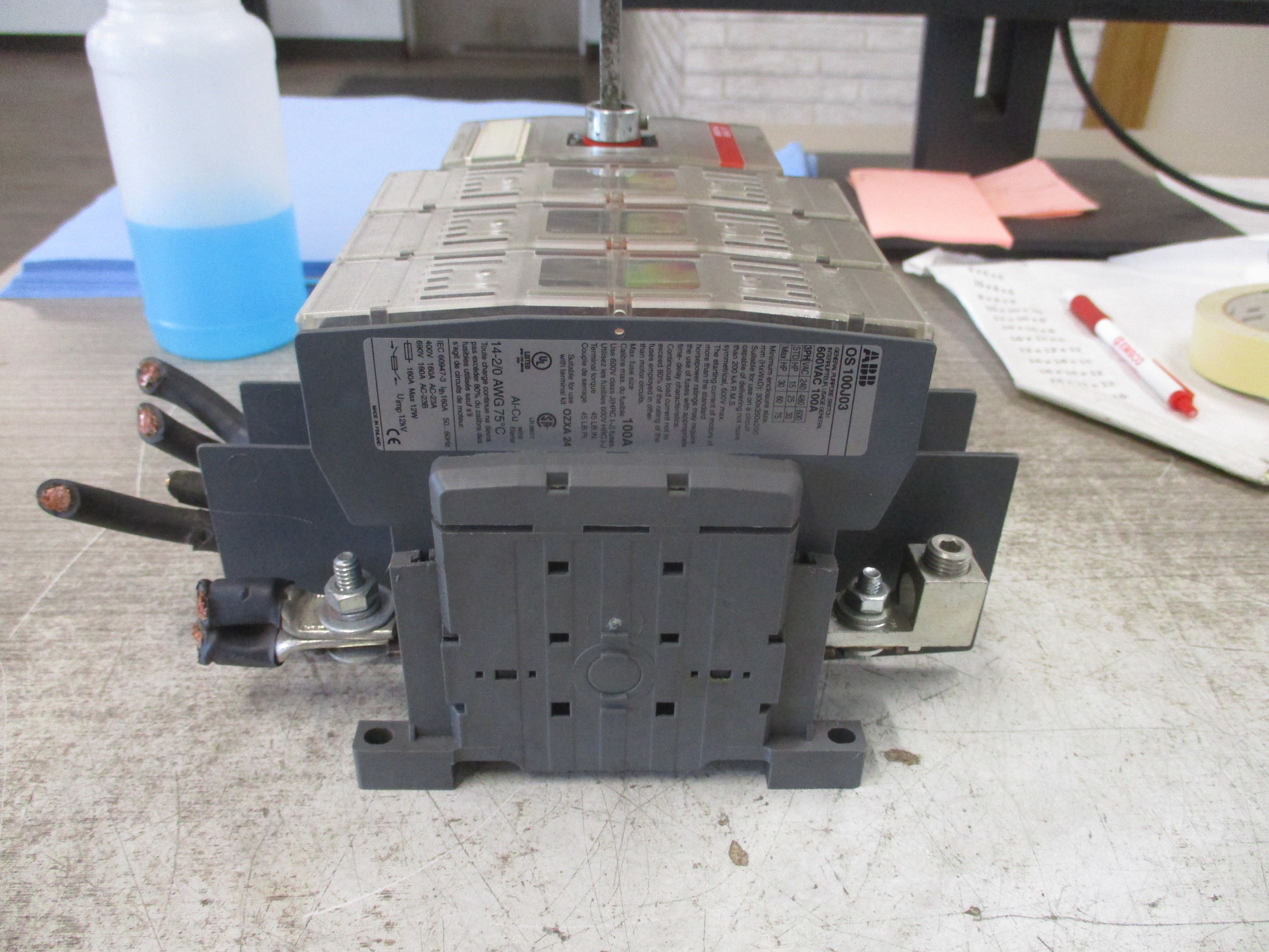 ABB Fusible Disconnect Switch OS 100J03 100A 600V 3P (3) 100A Fuses