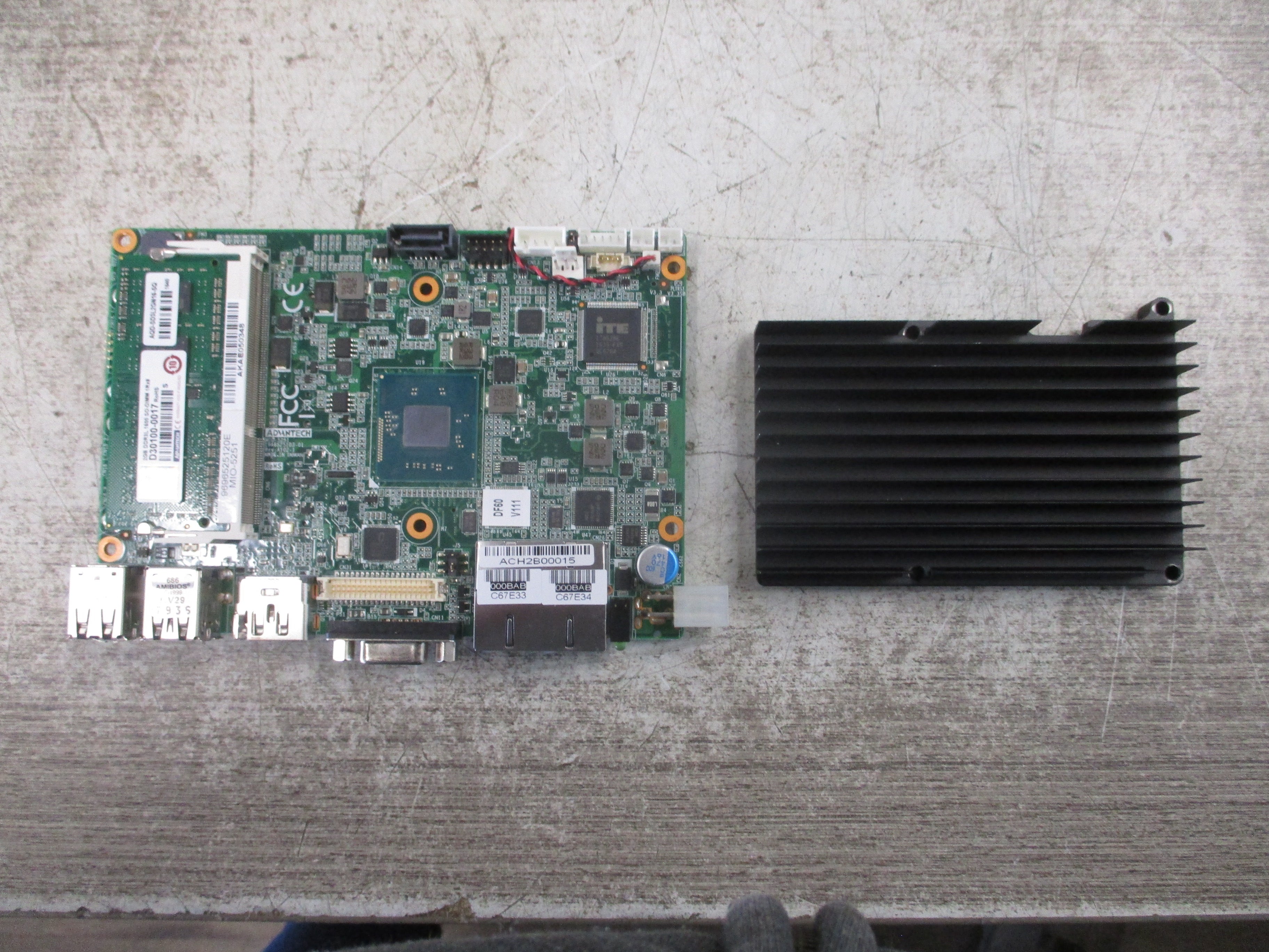 Advantech MIO-5251 Single Board Computer 19A6525103-01 Rev. A102-1