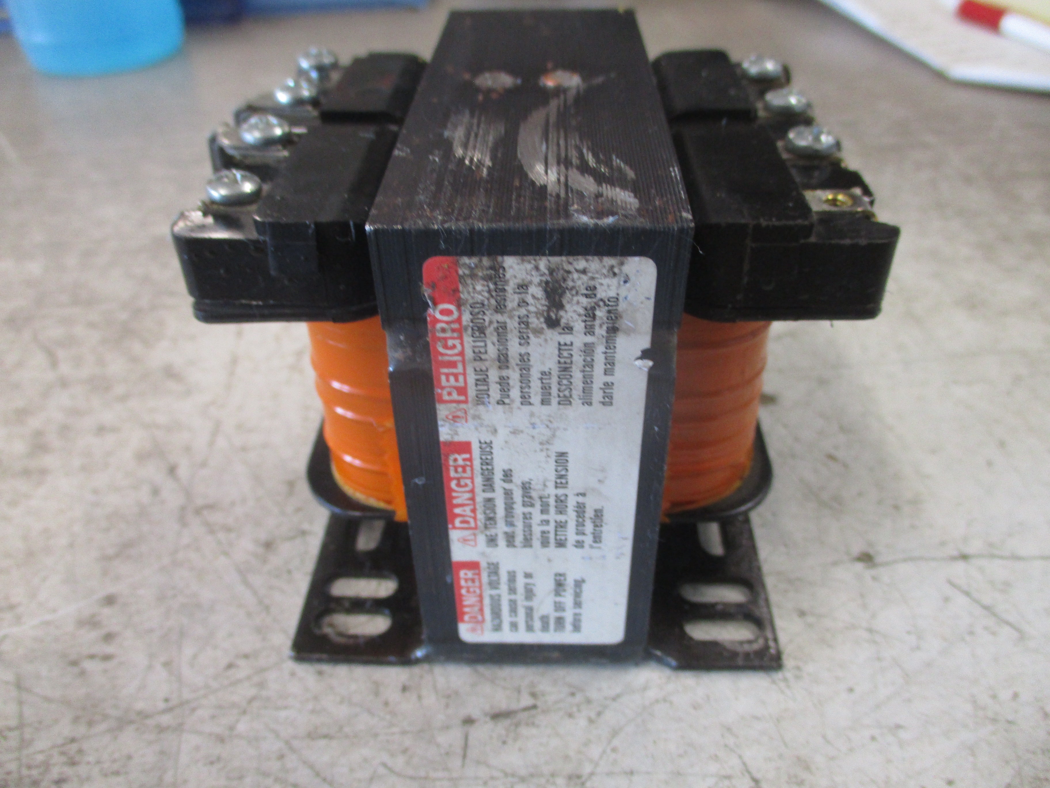Square D Treansformer TF100D1 0.100KVA Pri: 240/480V Sec: 120V 50/60Hz