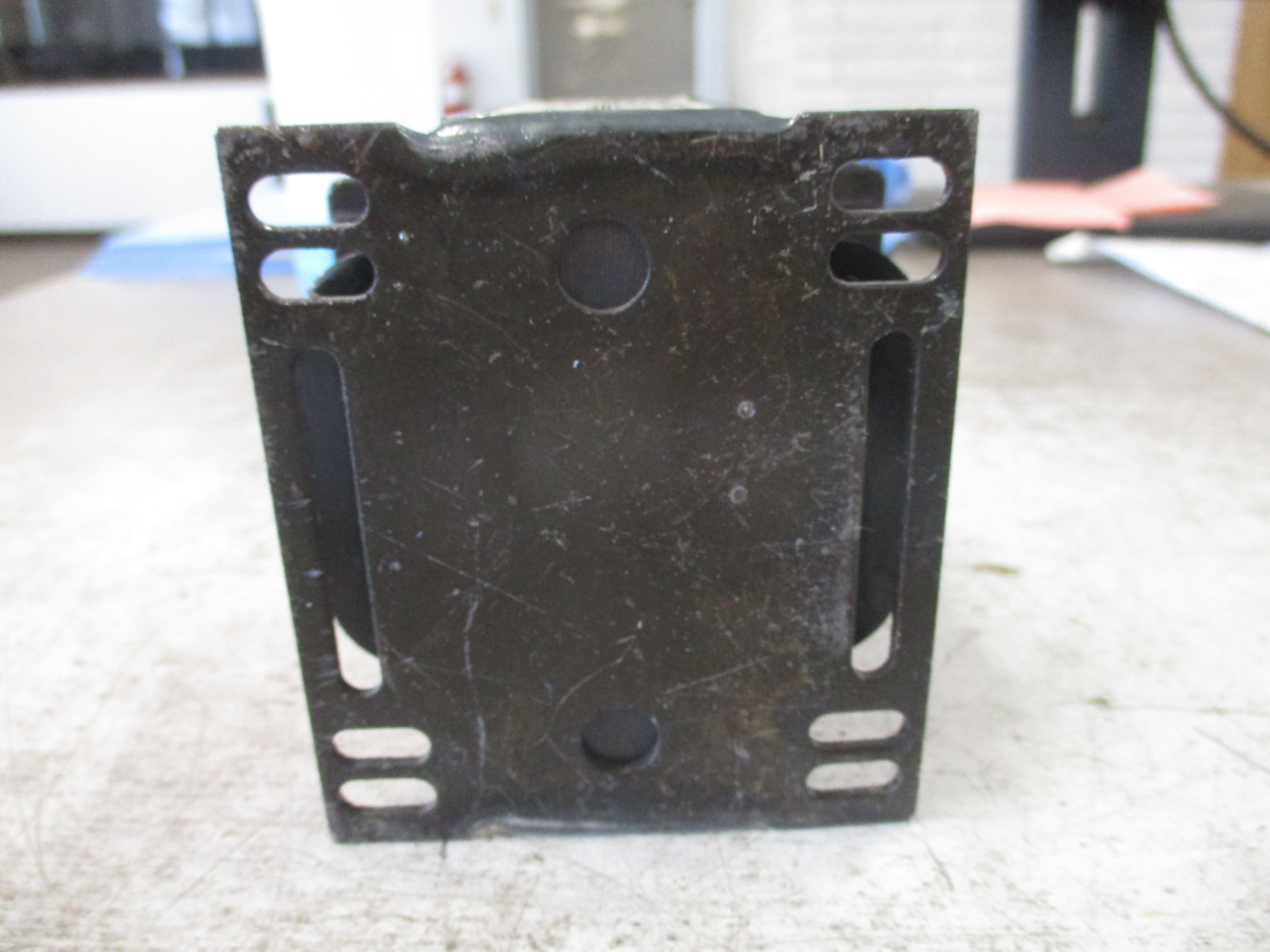 Square D Treansformer TF100D1 0.100KVA Pri: 240/480V Sec: 120V 50/60Hz