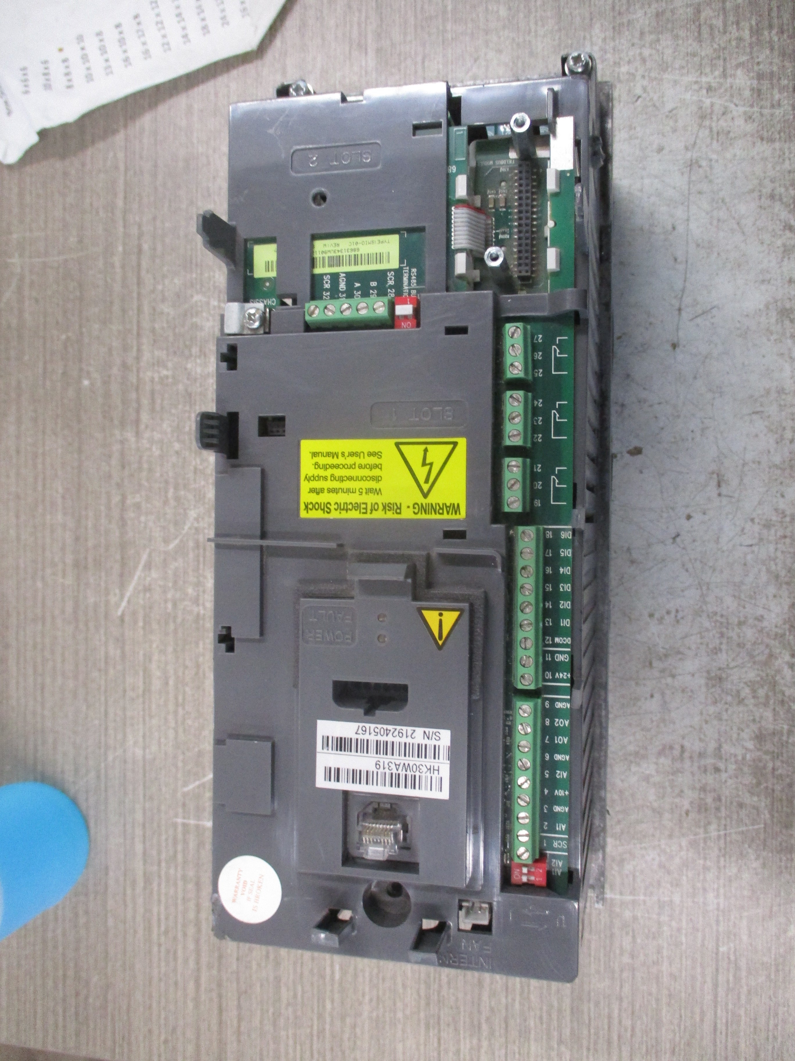 ABB ACH550 AC Drive ACH550-UH-08A8-4 5HP 3Ph Input: 3PH 48-63Hz 380-480VAC 8.8A