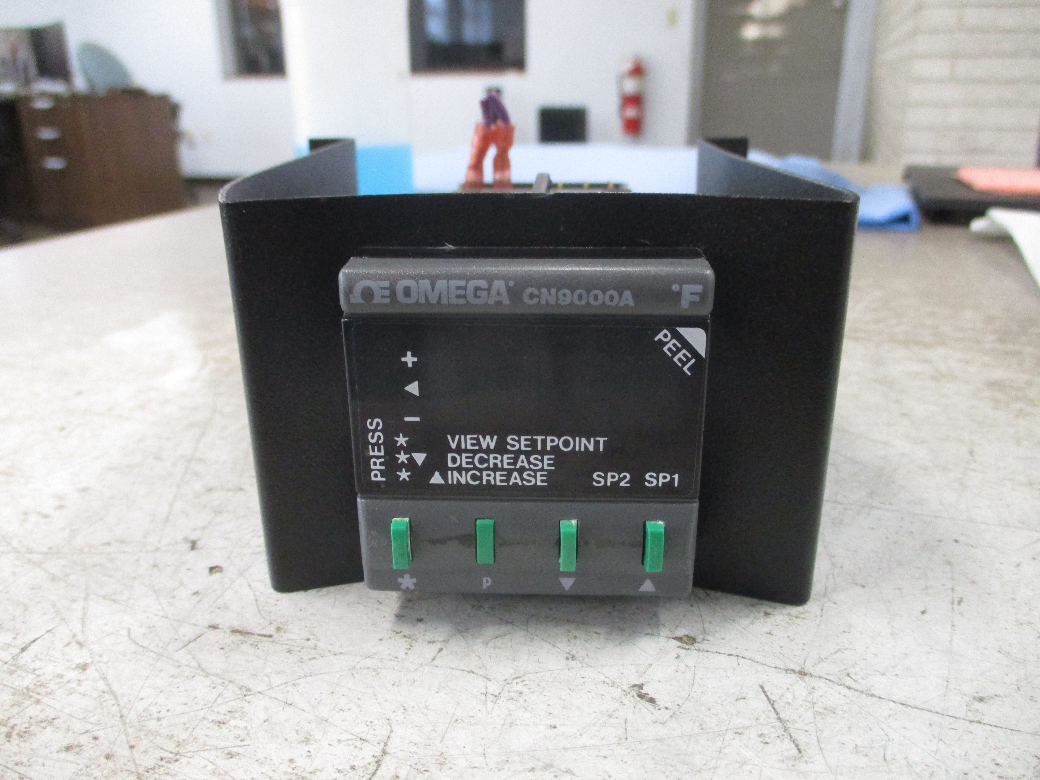 Omega CN9000A Series Temperature Controller CN9111A 115V 50-60Hz 6VA Used