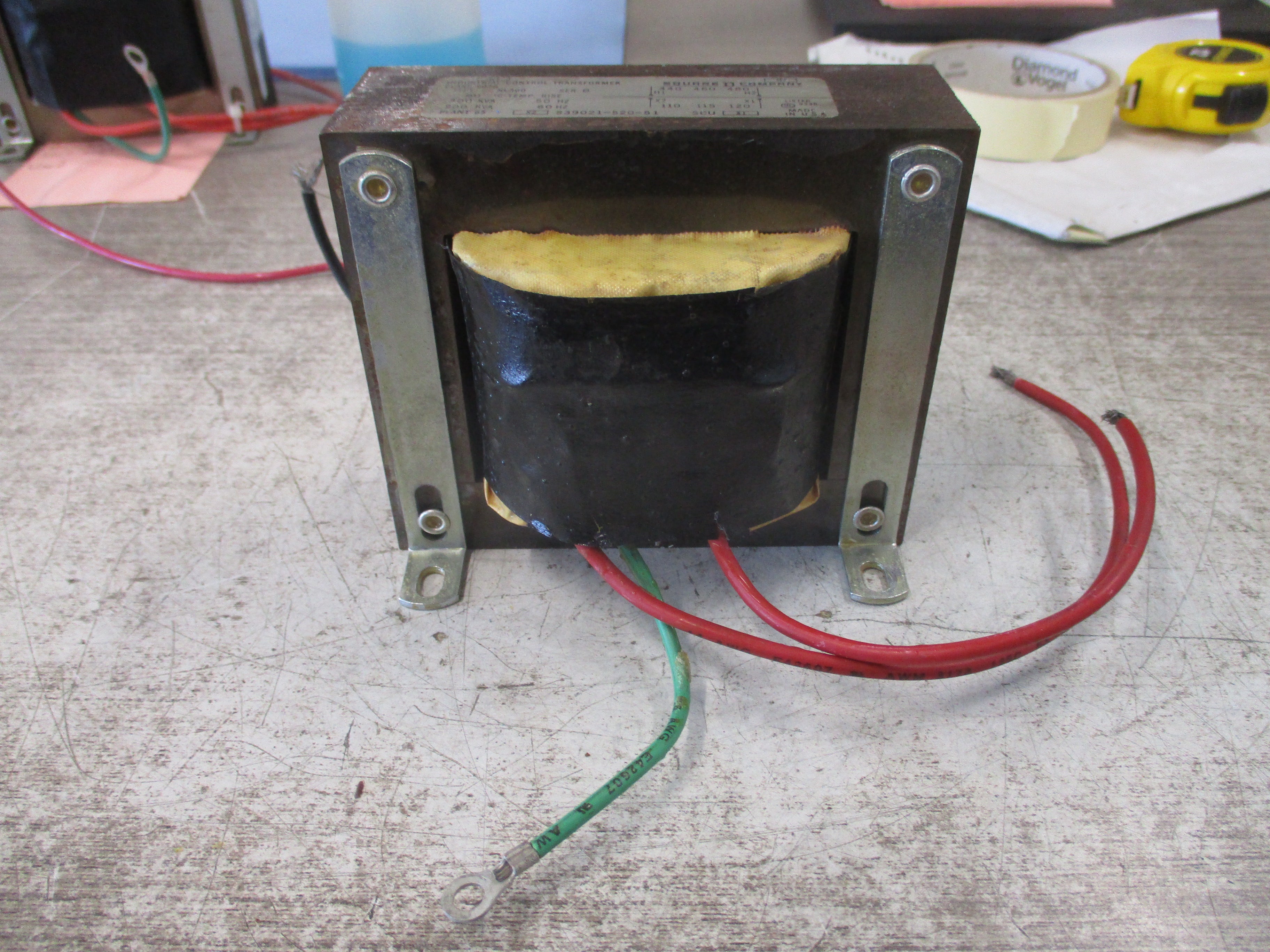Square D Control Transformer 9070 KL300 Ser. B 0.300KVA Pri: 480V Sec: 120V Used