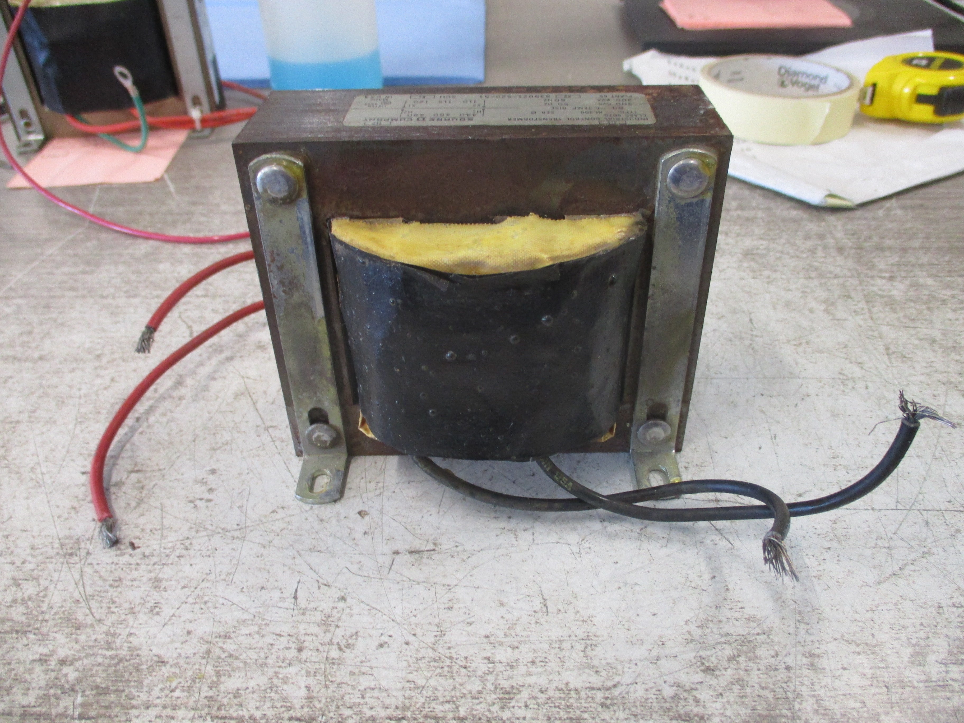Square D Control Transformer 9070 KL300 Ser. B 0.300KVA Pri: 480V Sec: 120V Used