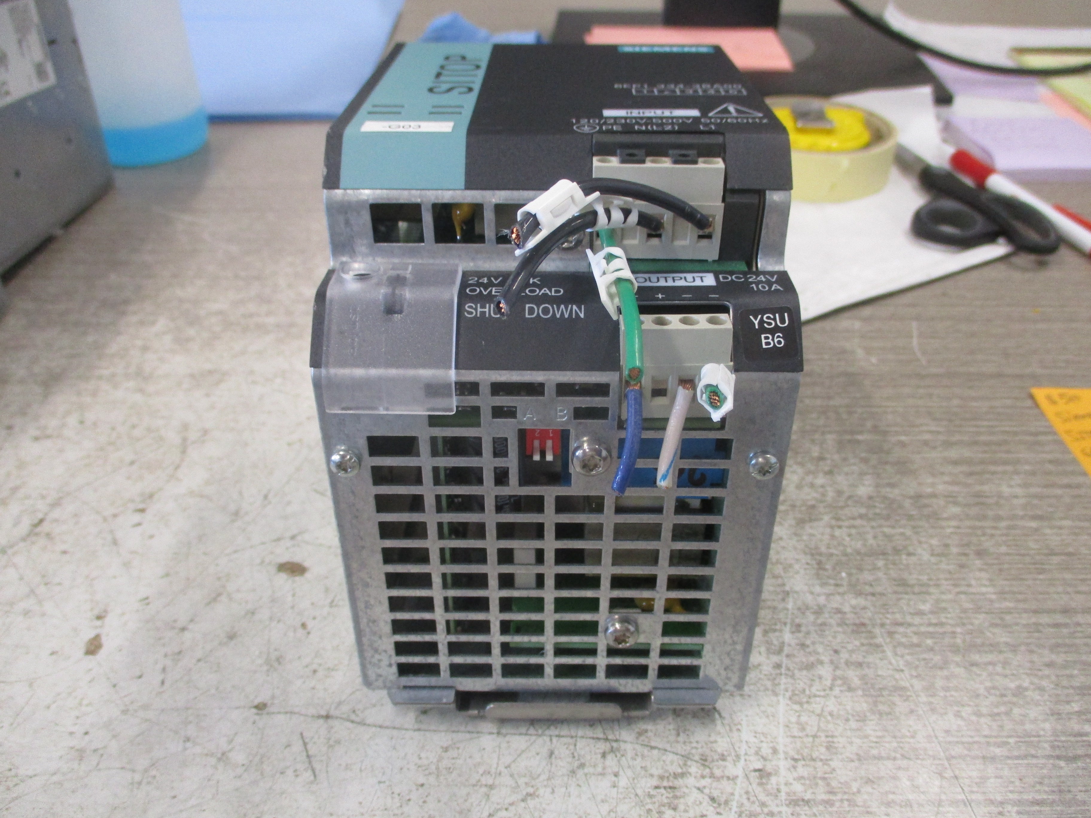 Siemens SITOP Power Supply 6EP1334-3BA00 Input: 120-230V AC / 230-500V AC 4.4A